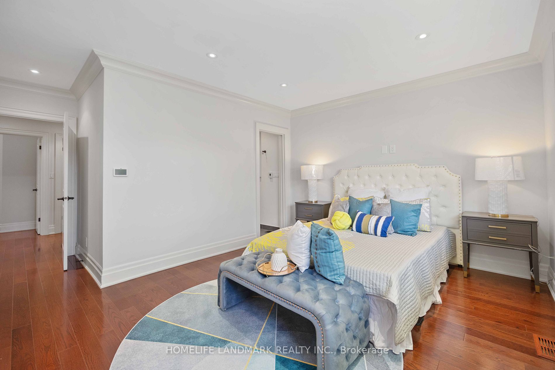 4 Acton Ave