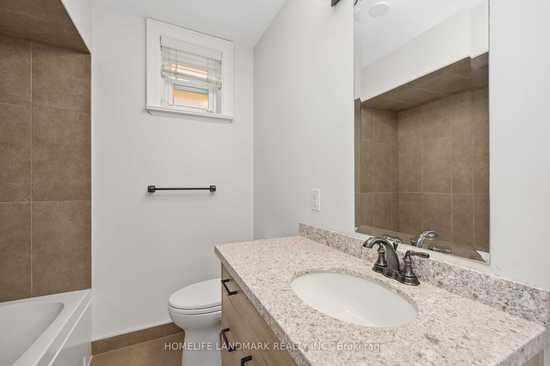 4 Acton Ave