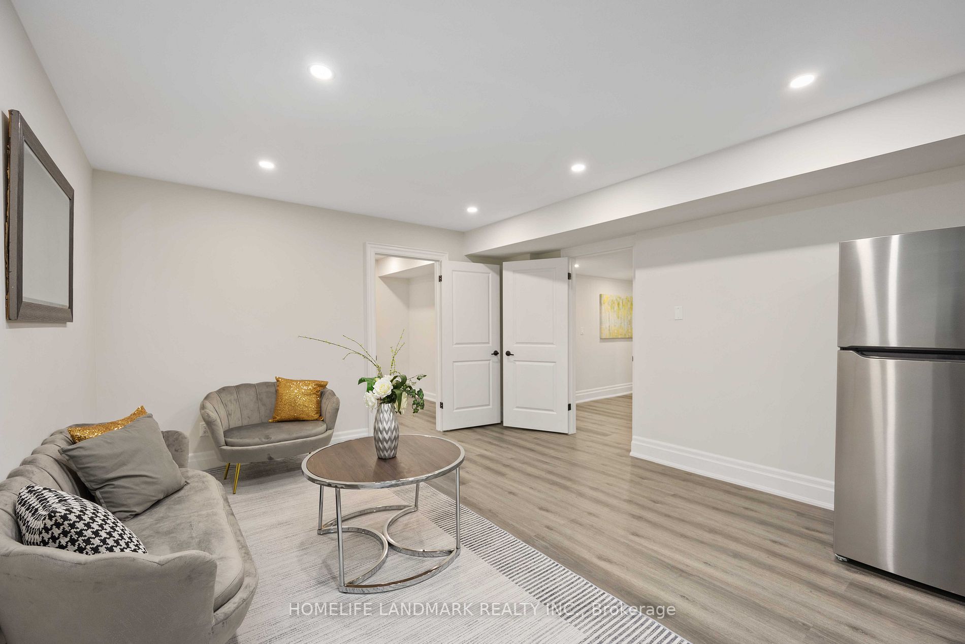 4 Acton Ave