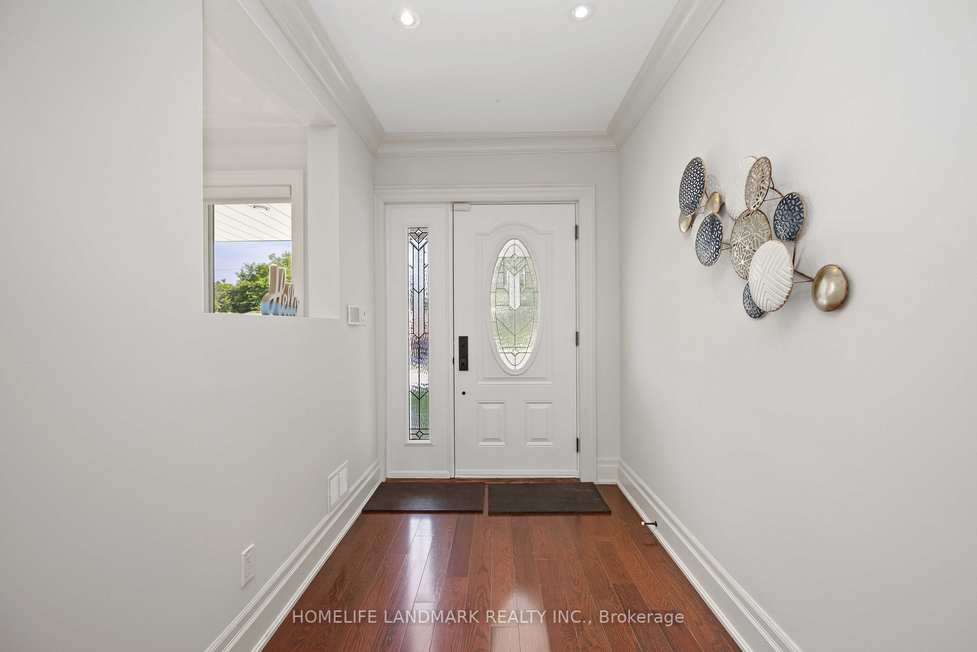 4 Acton Ave