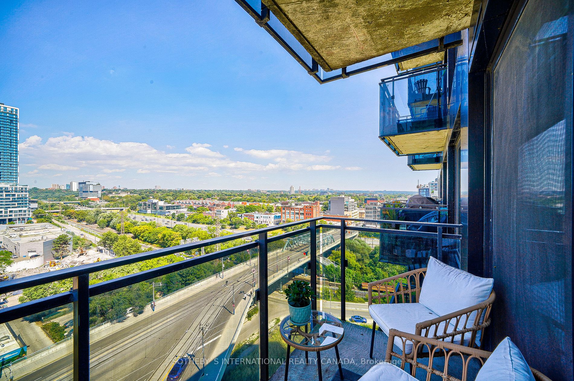 51 Trolley Cres, #1201