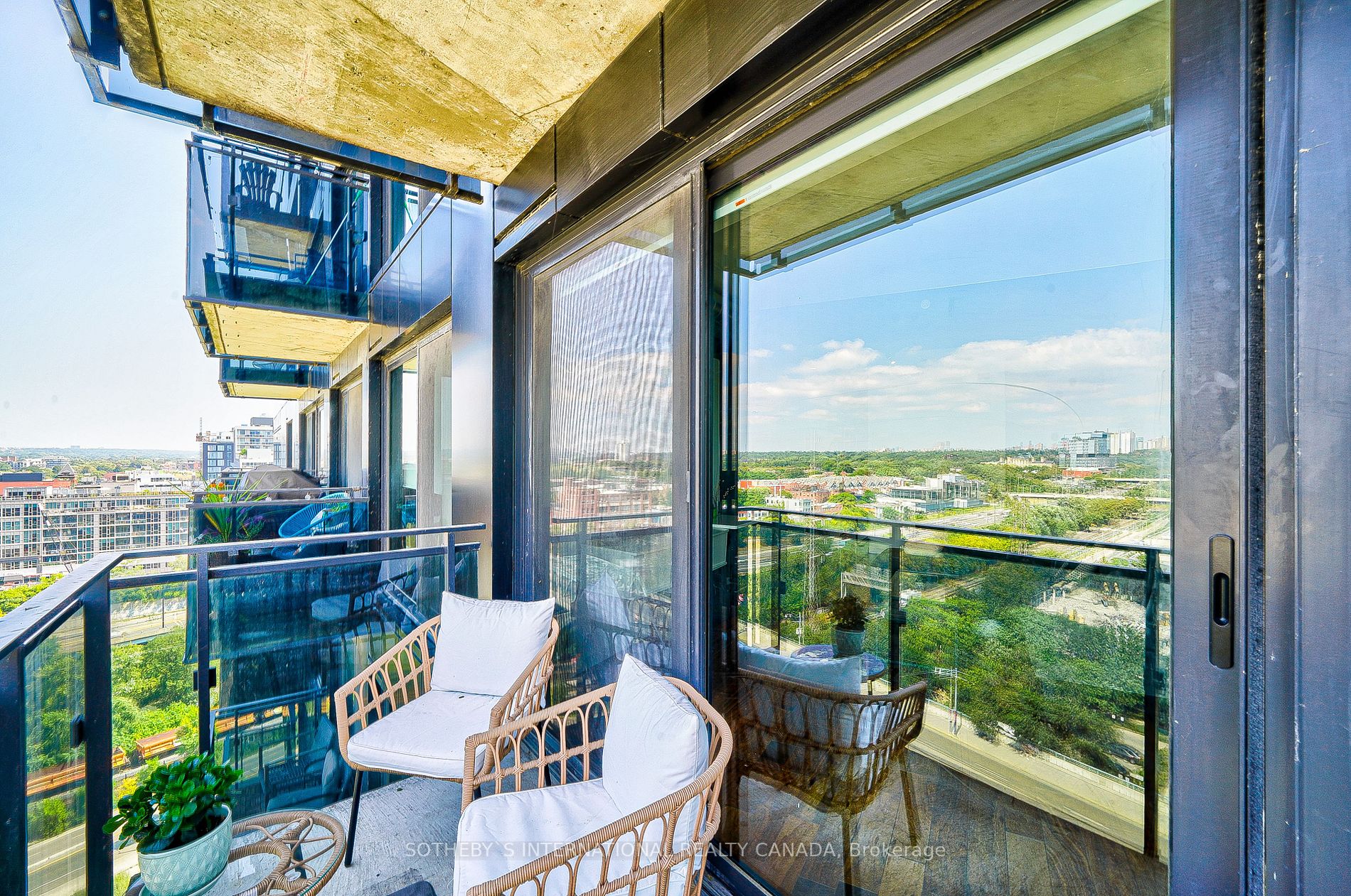 51 Trolley Cres, #1201