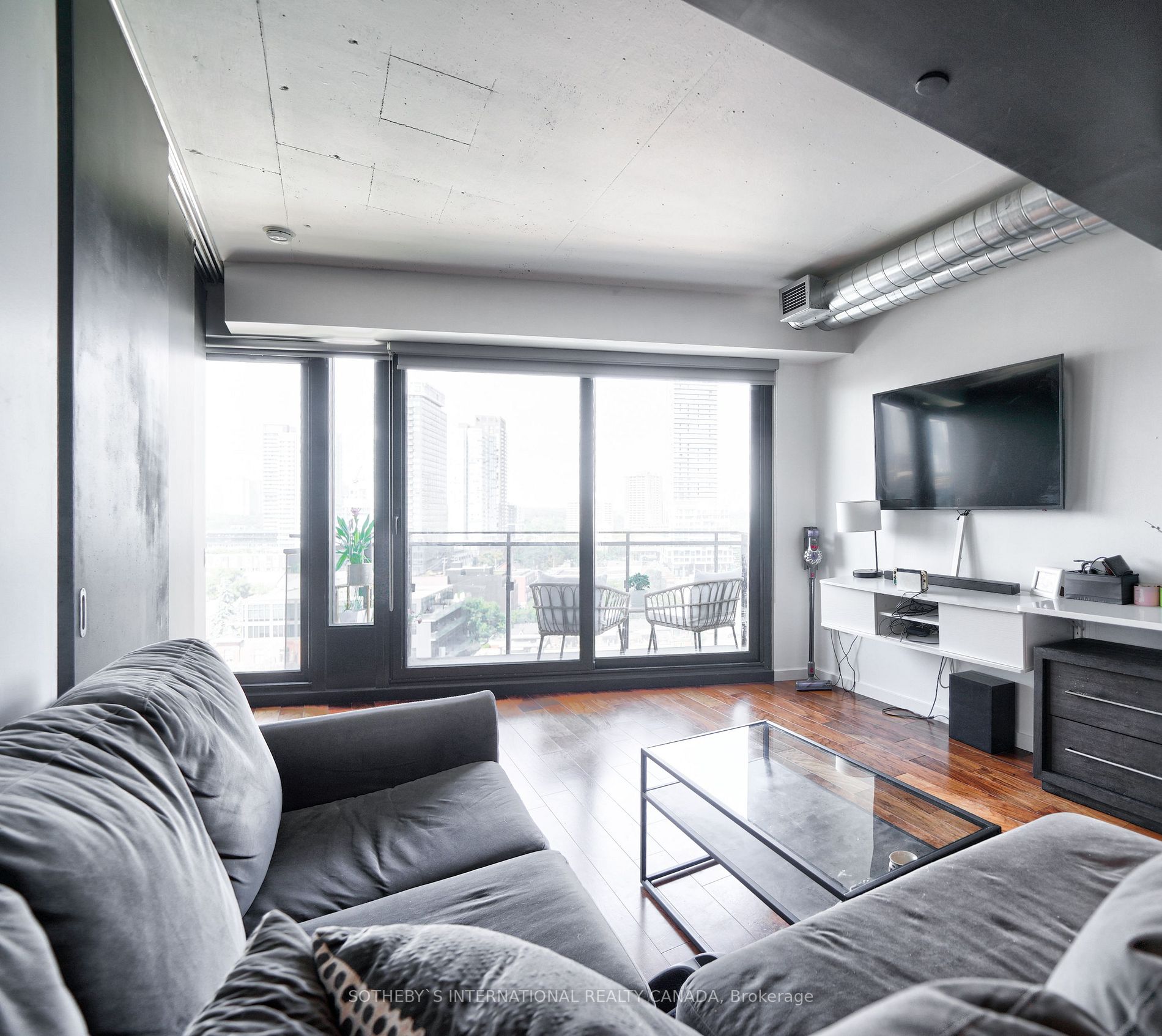 51 Trolley Cres, #1201