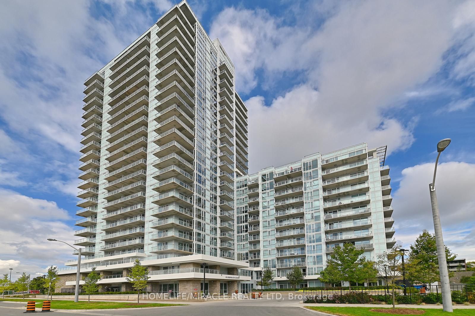 10 Deerlick Crt, #216
