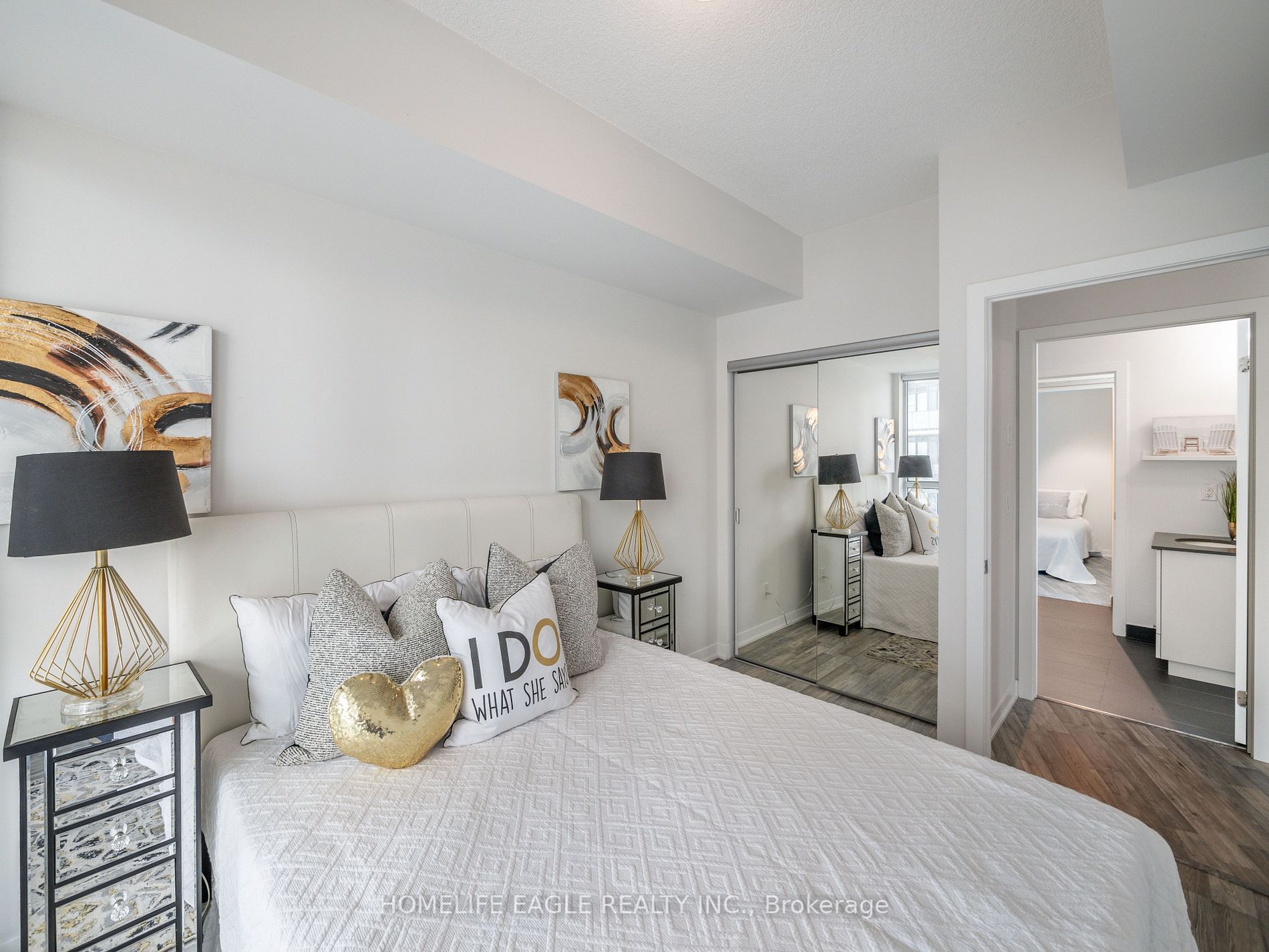 51 East Liberty St, #706