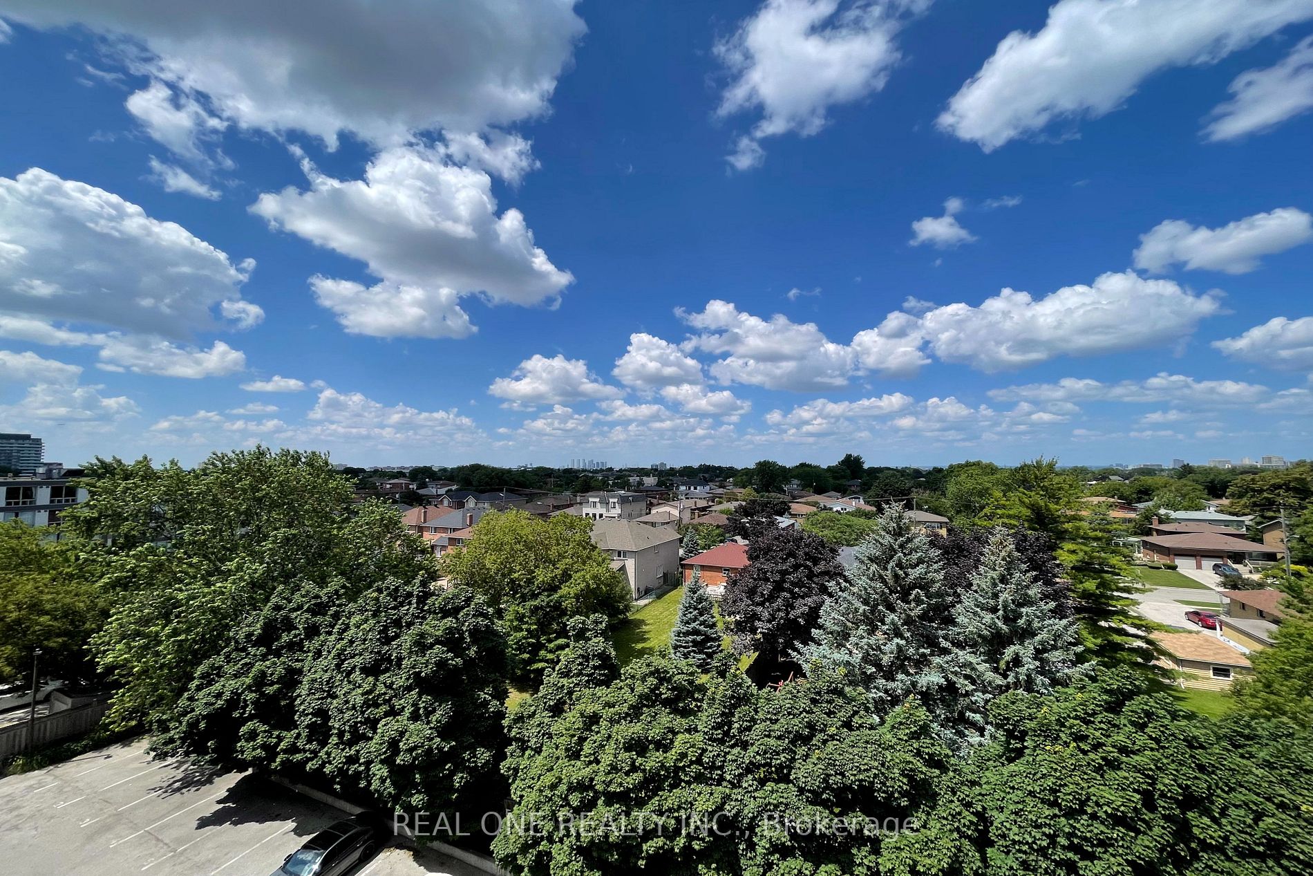 890 Sheppard Ave W, #602