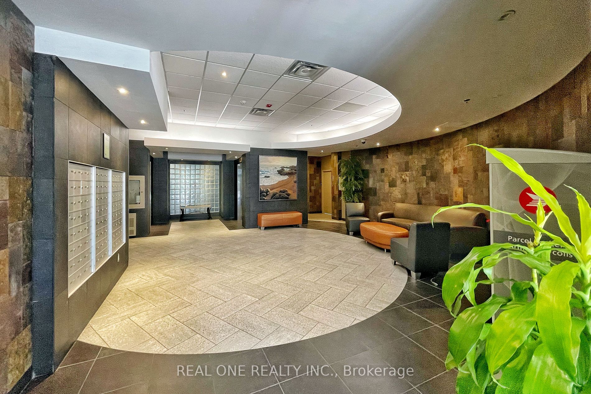 890 Sheppard Ave W, #602