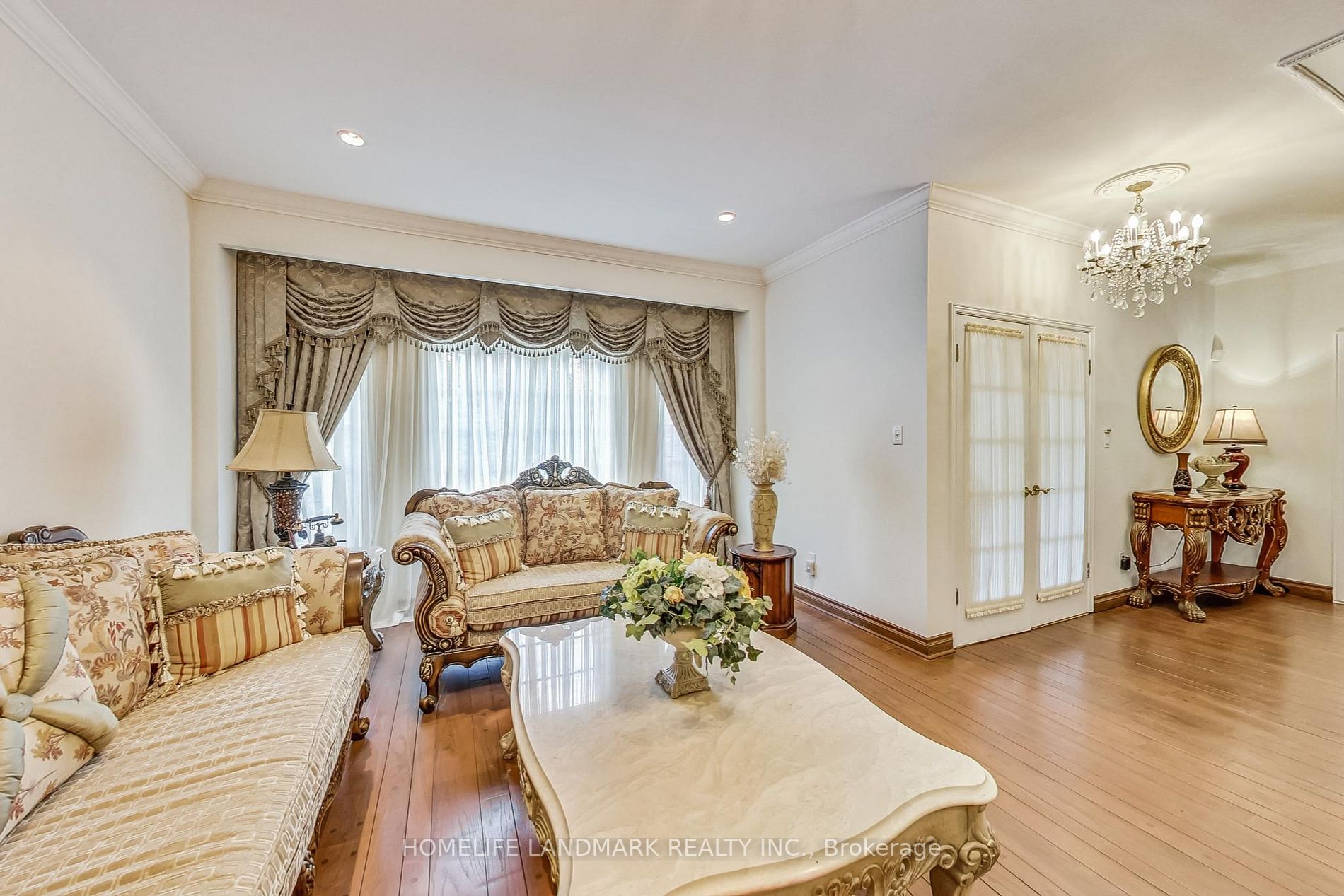 13 Creekside Rd