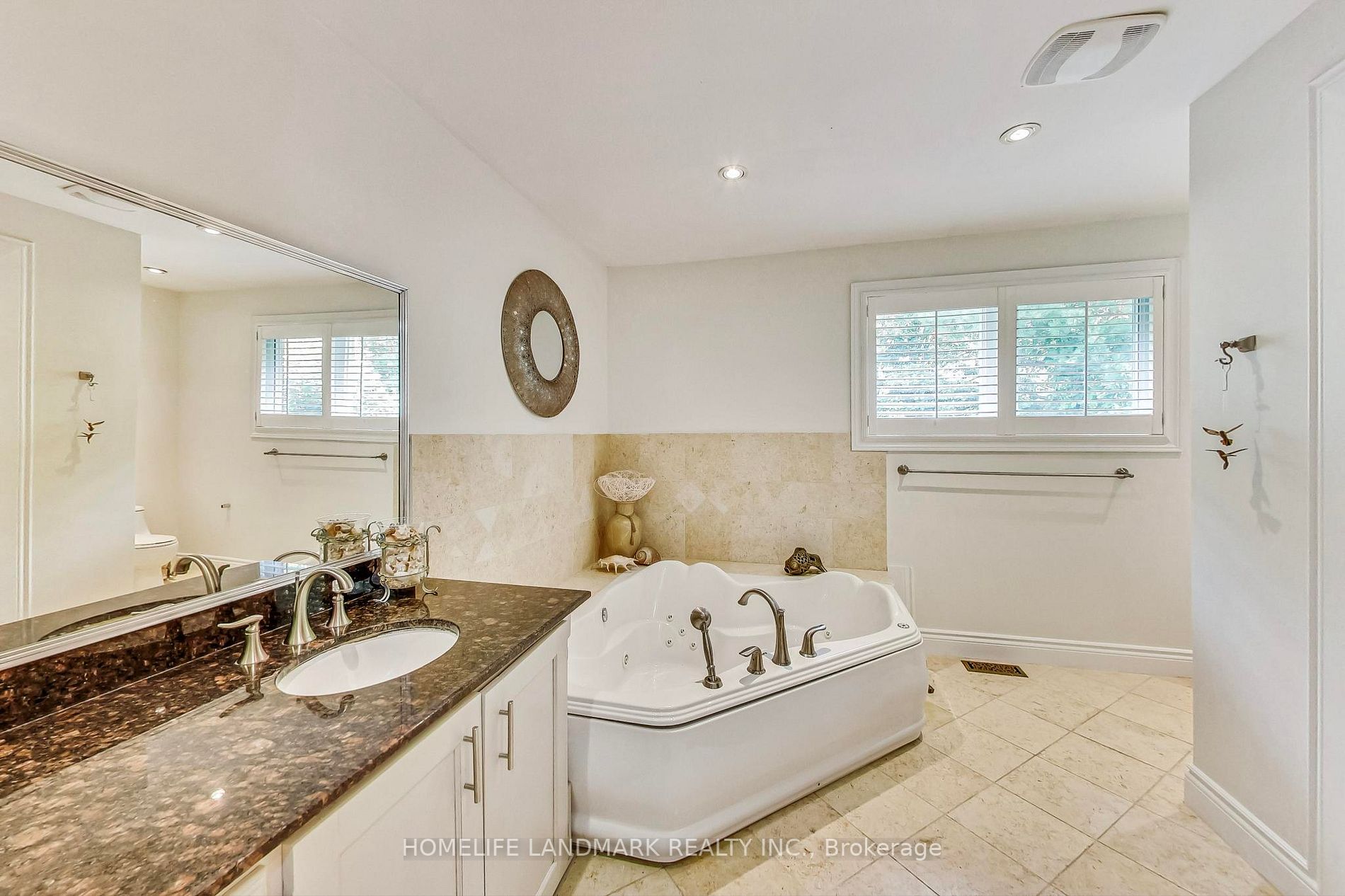 13 Creekside Rd