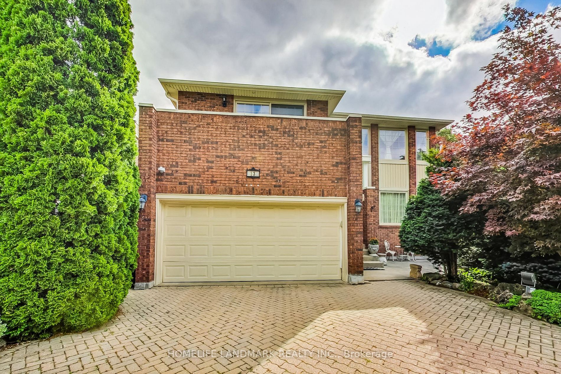 13 Creekside Rd