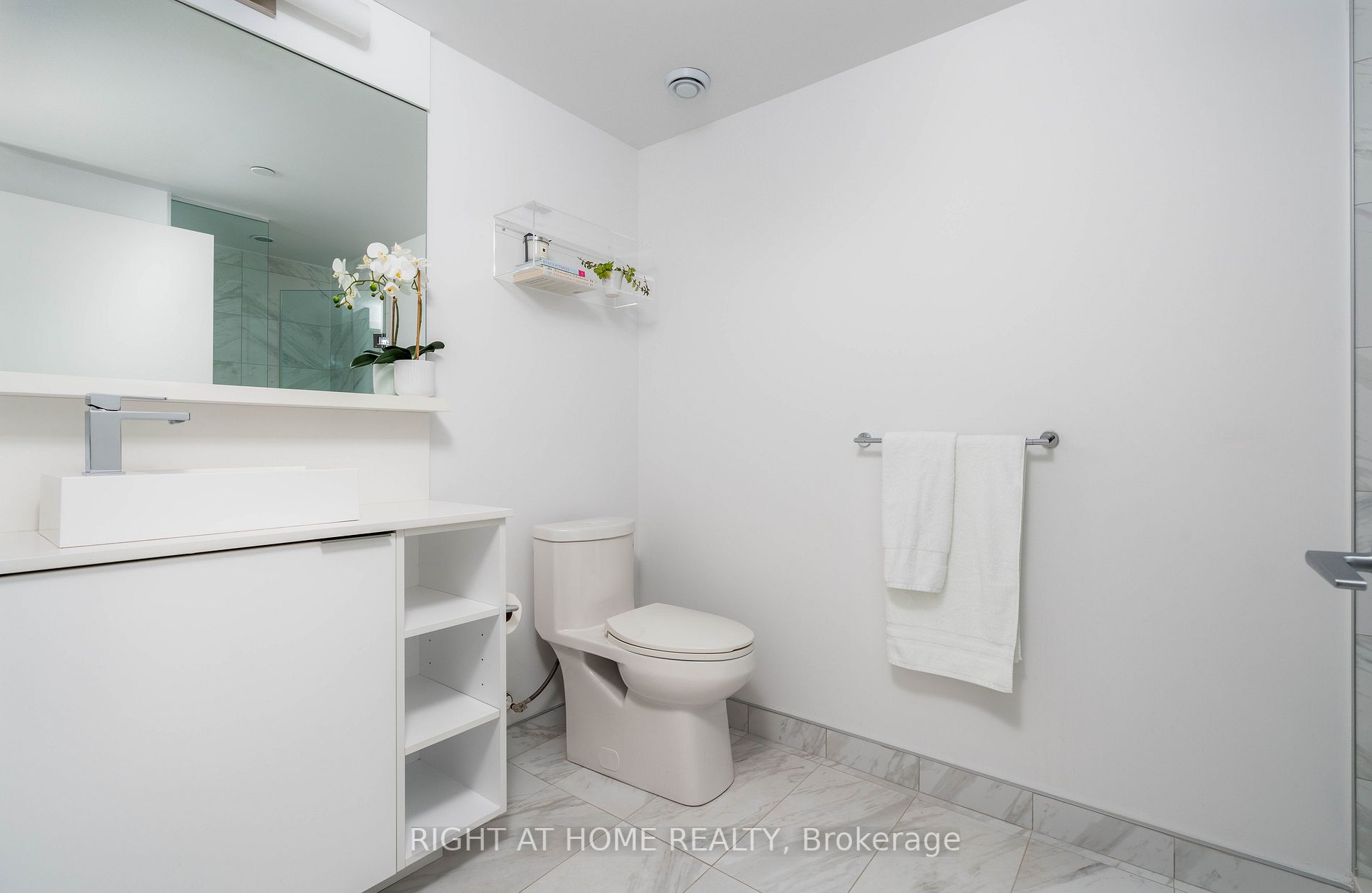 85 Wood St, #4316