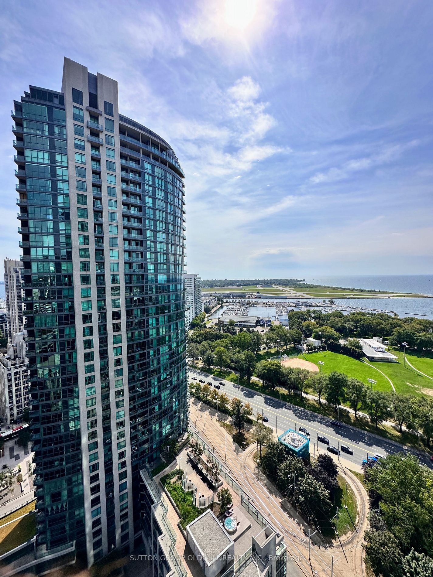 219 Fort York Blvd, #2605