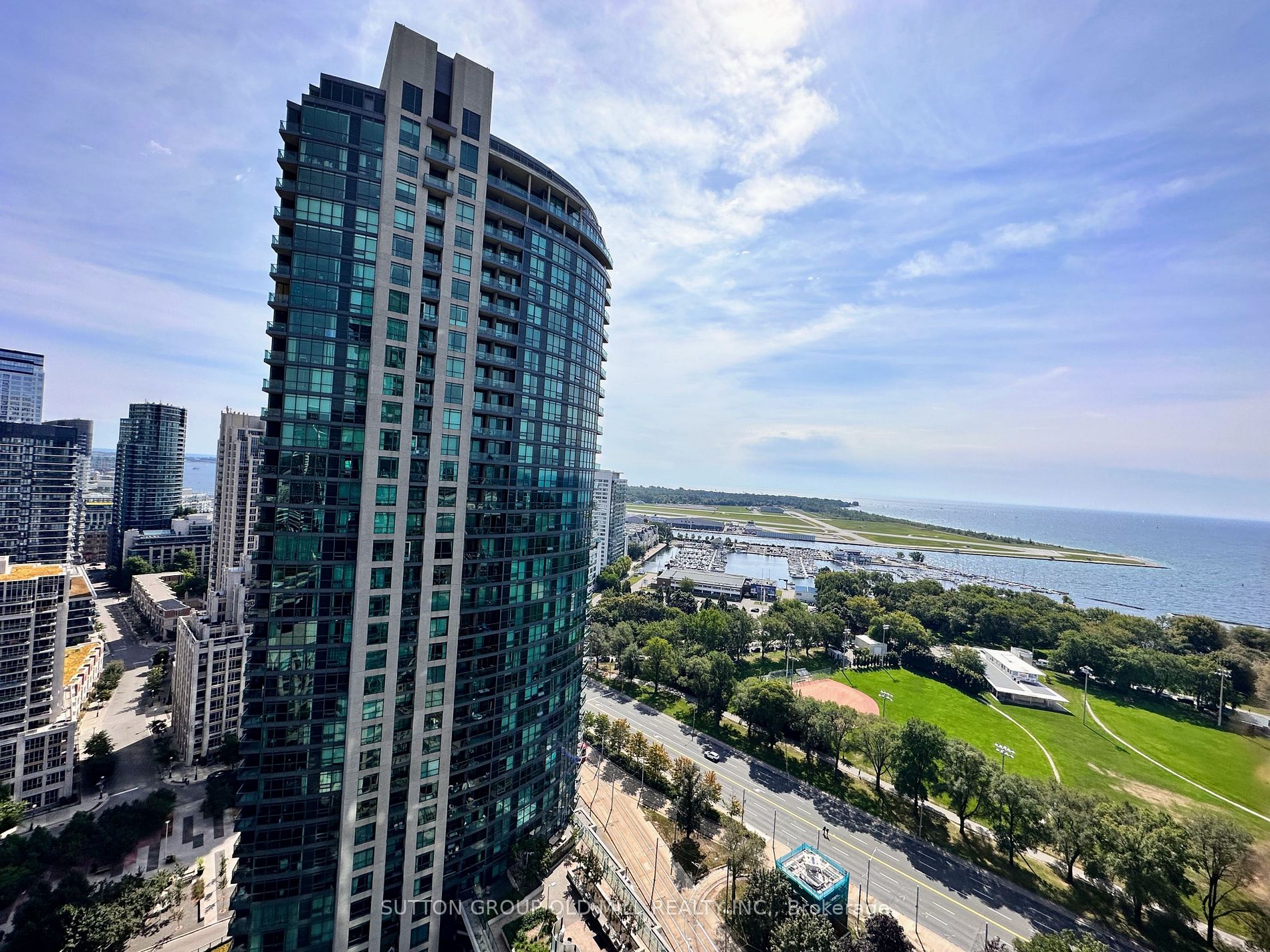 219 Fort York Blvd, #2605
