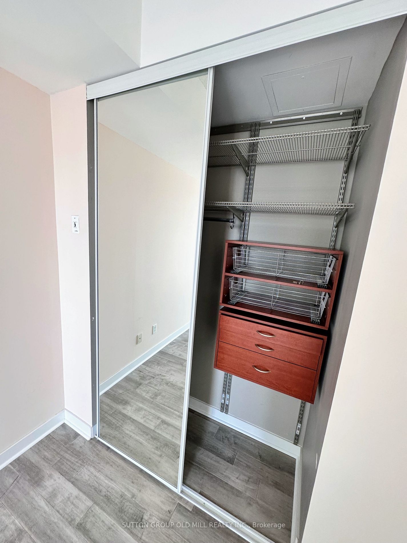 219 Fort York Blvd, #2605