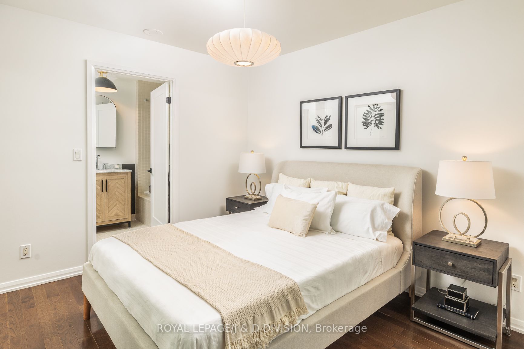18 Beverley St, #107