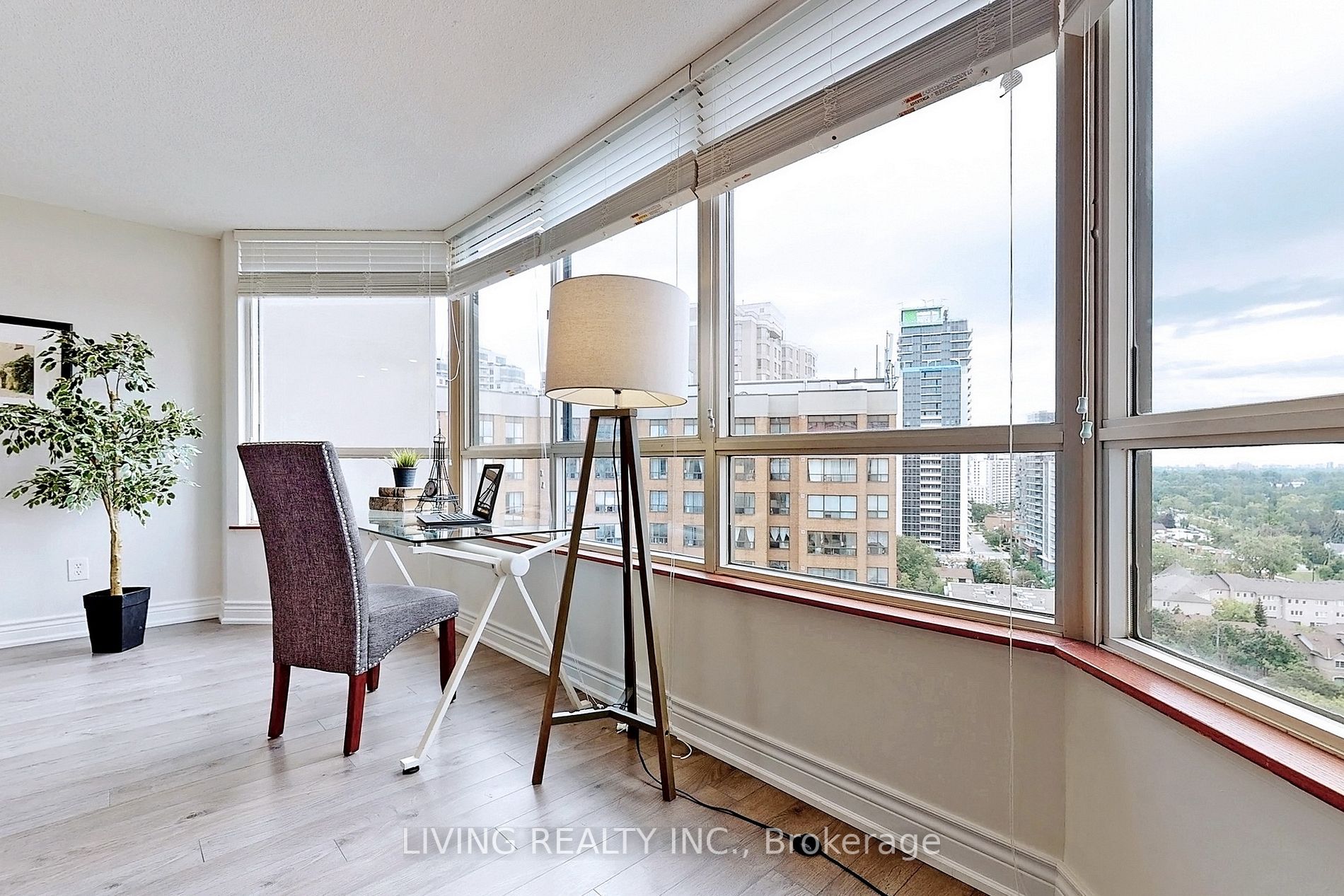 5444 Yonge St, #1404