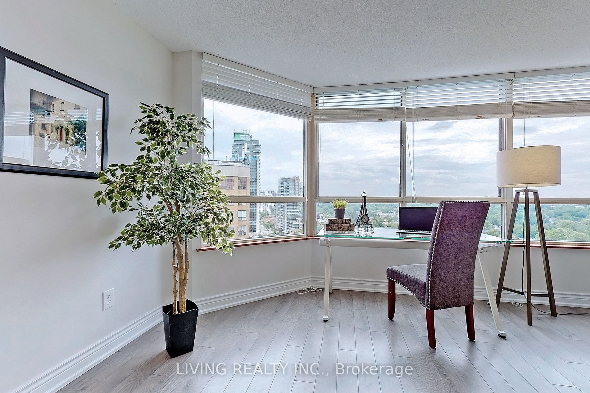 5444 Yonge St, #1404