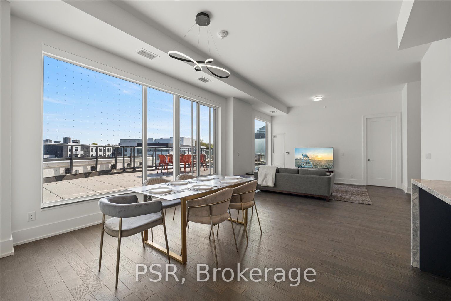 25 Adra Grado Way, #616