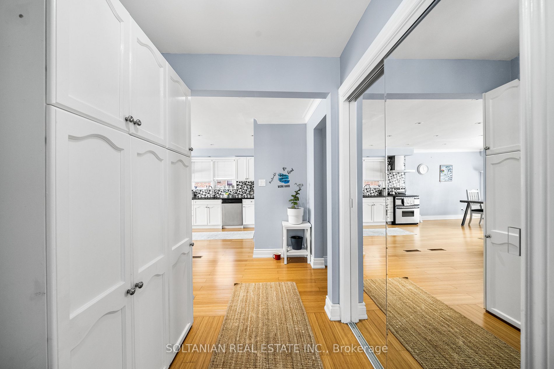14 Dewlane Drive