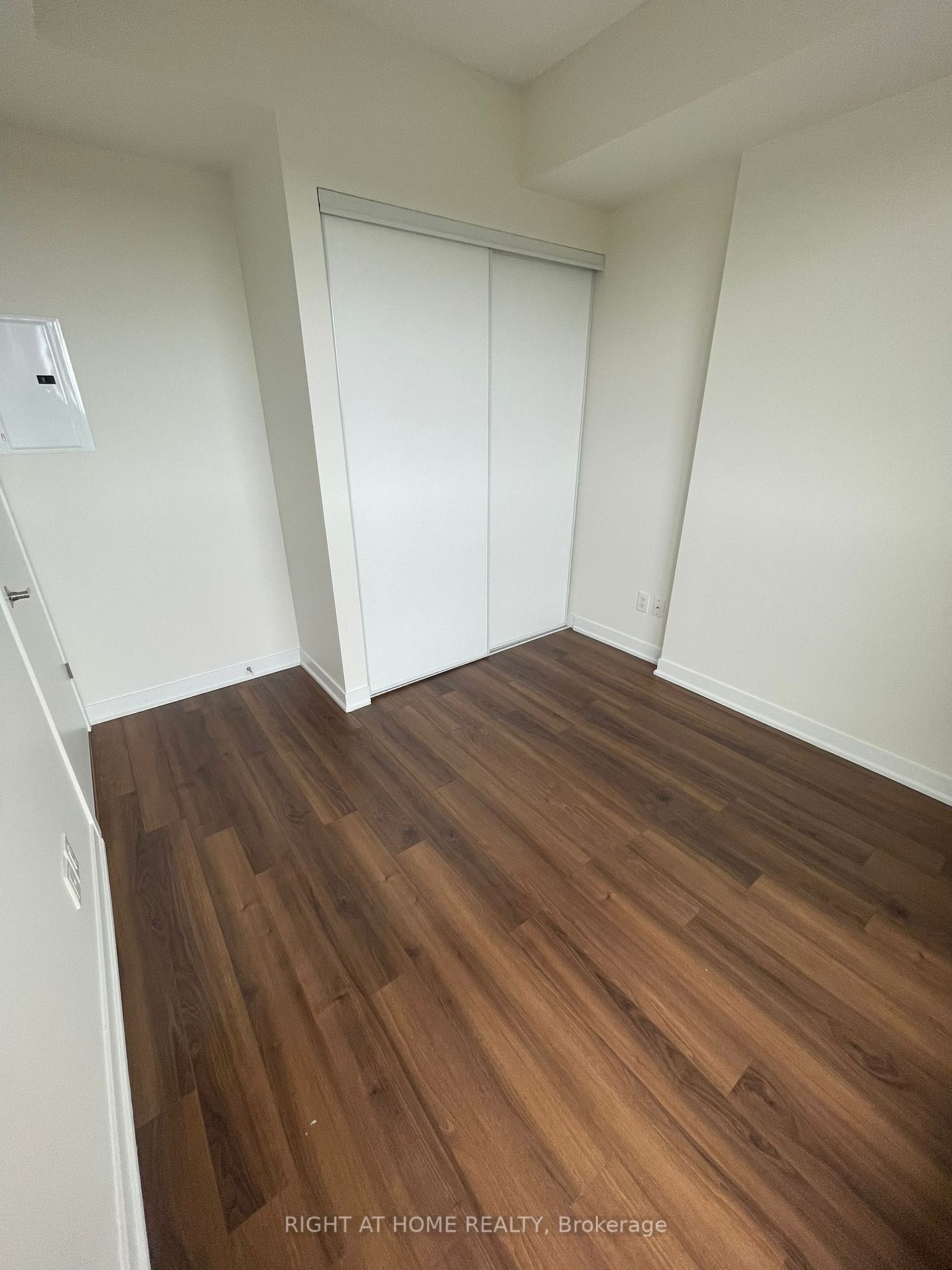 60 Berwick Ave, #1305
