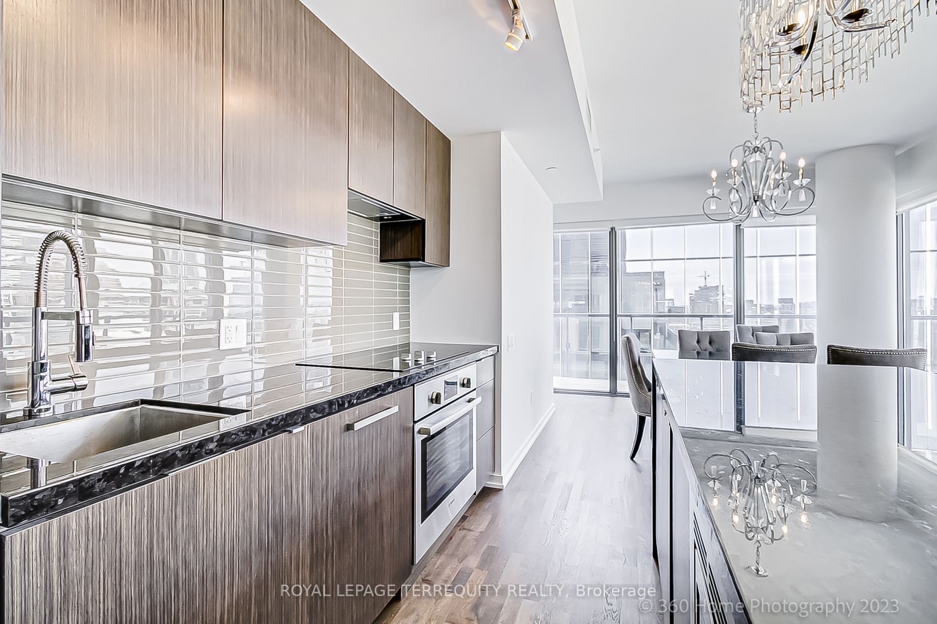 60 Colborne St, #2503