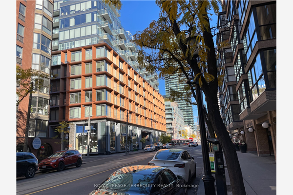 60 Colborne St, Toronto