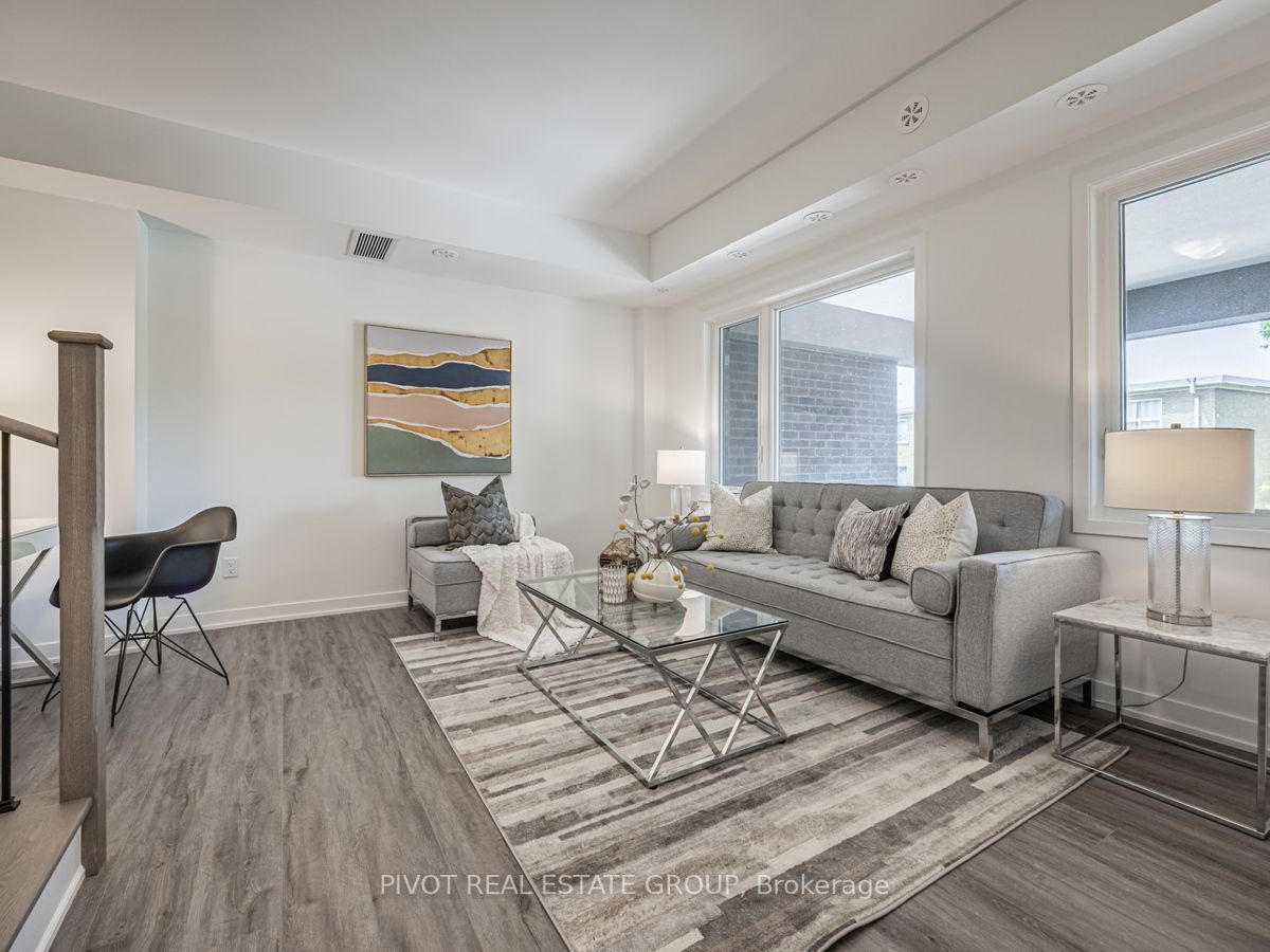 8 Marquette Ave, #6