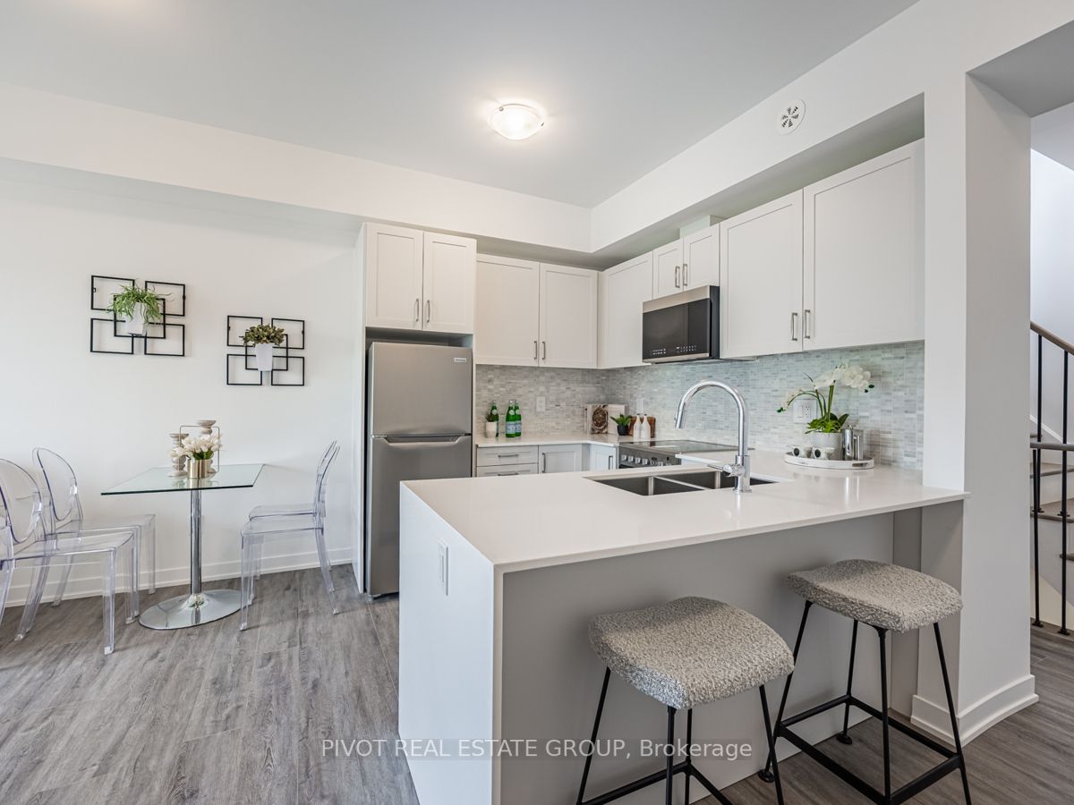 8 Marquette Ave, #6