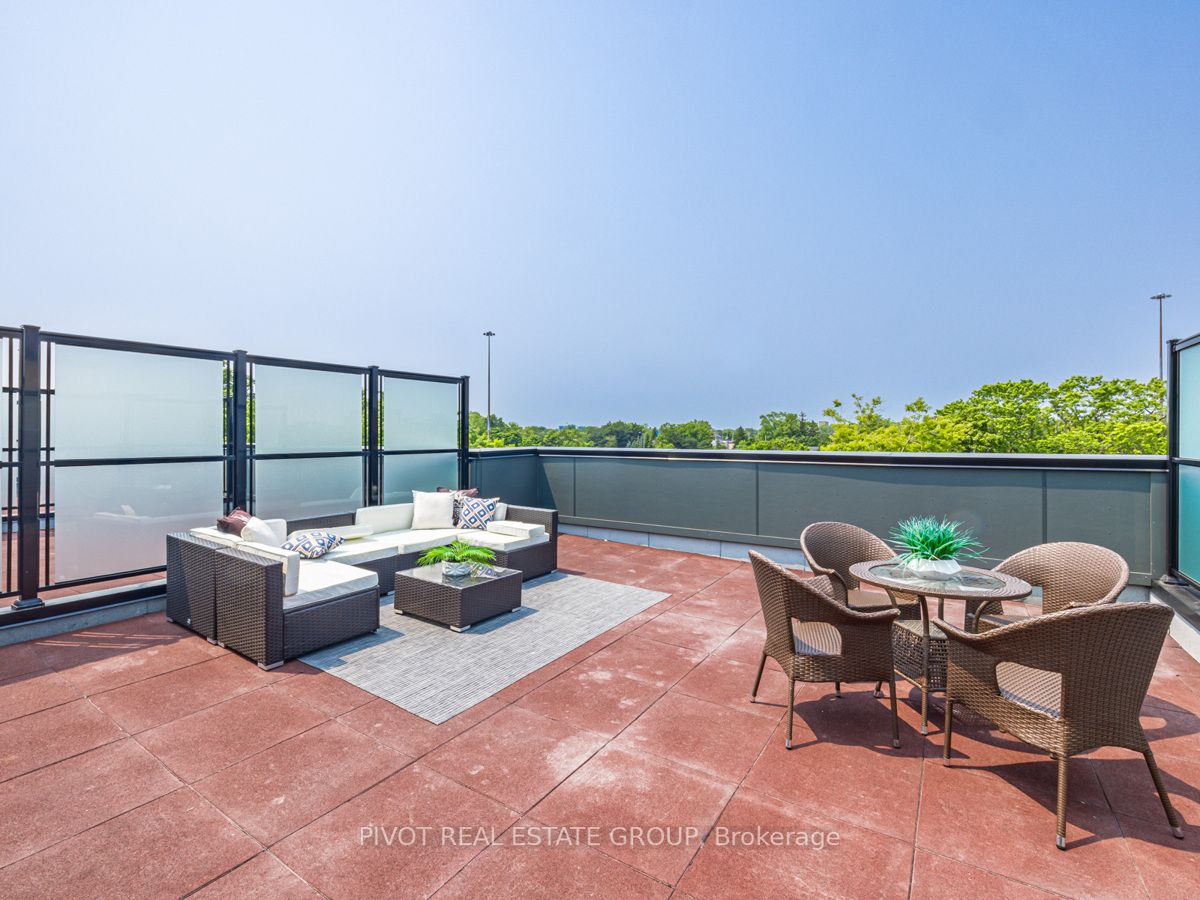8 Marquette Ave, #6