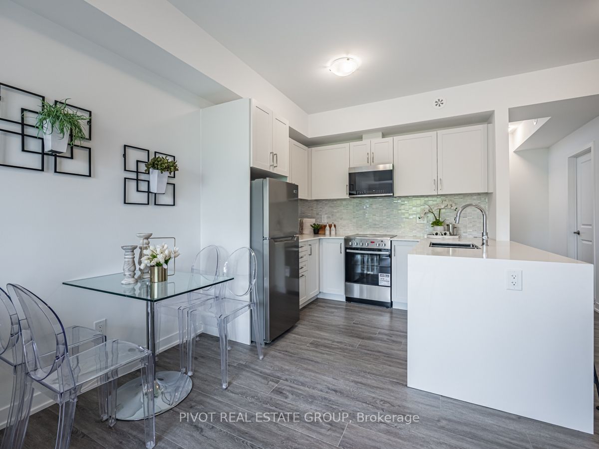 8 Marquette Ave, #6