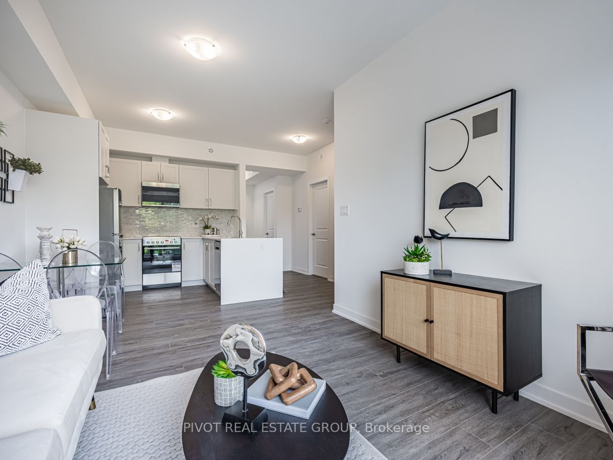 8 Marquette Ave, #6