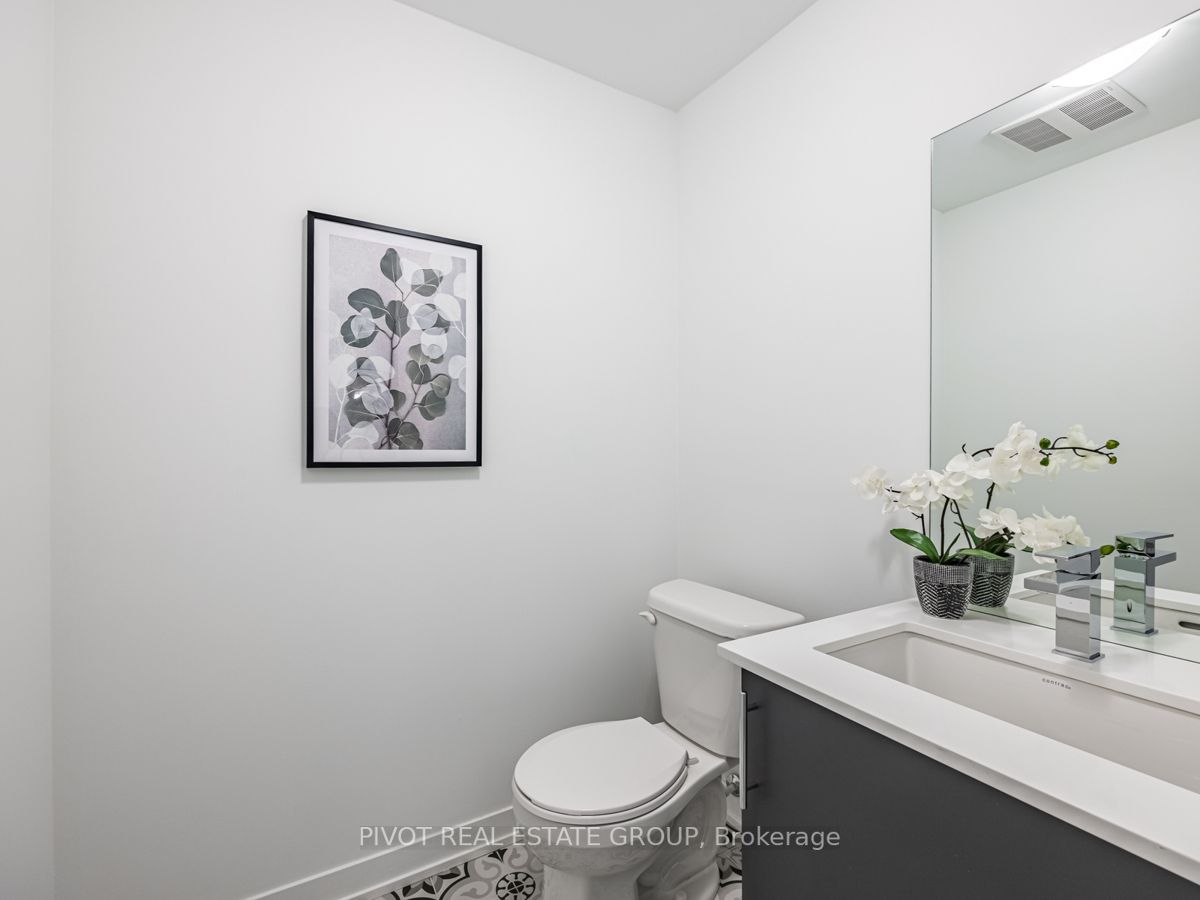8 Marquette Ave, #6