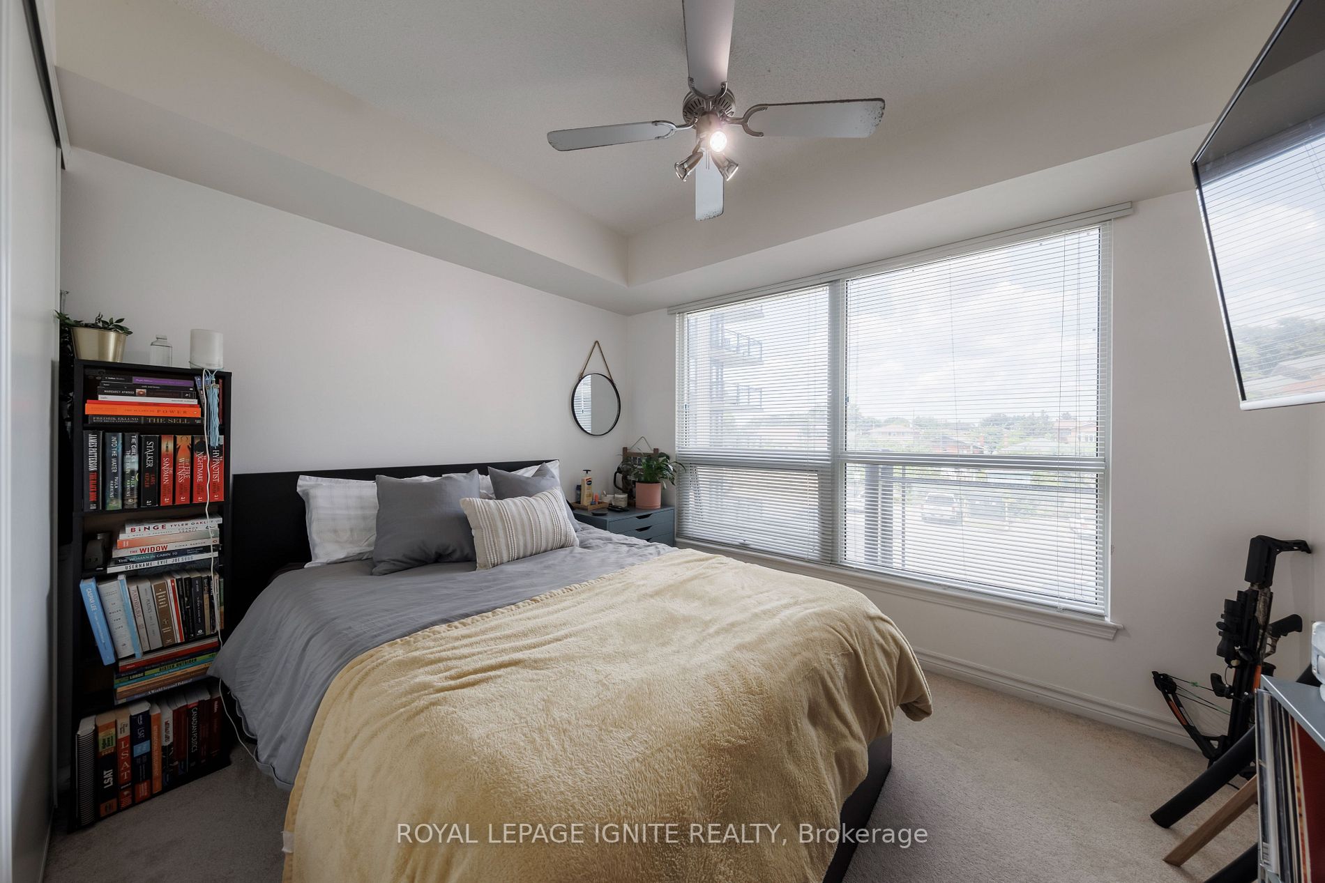872 Sheppard Ave W, #218