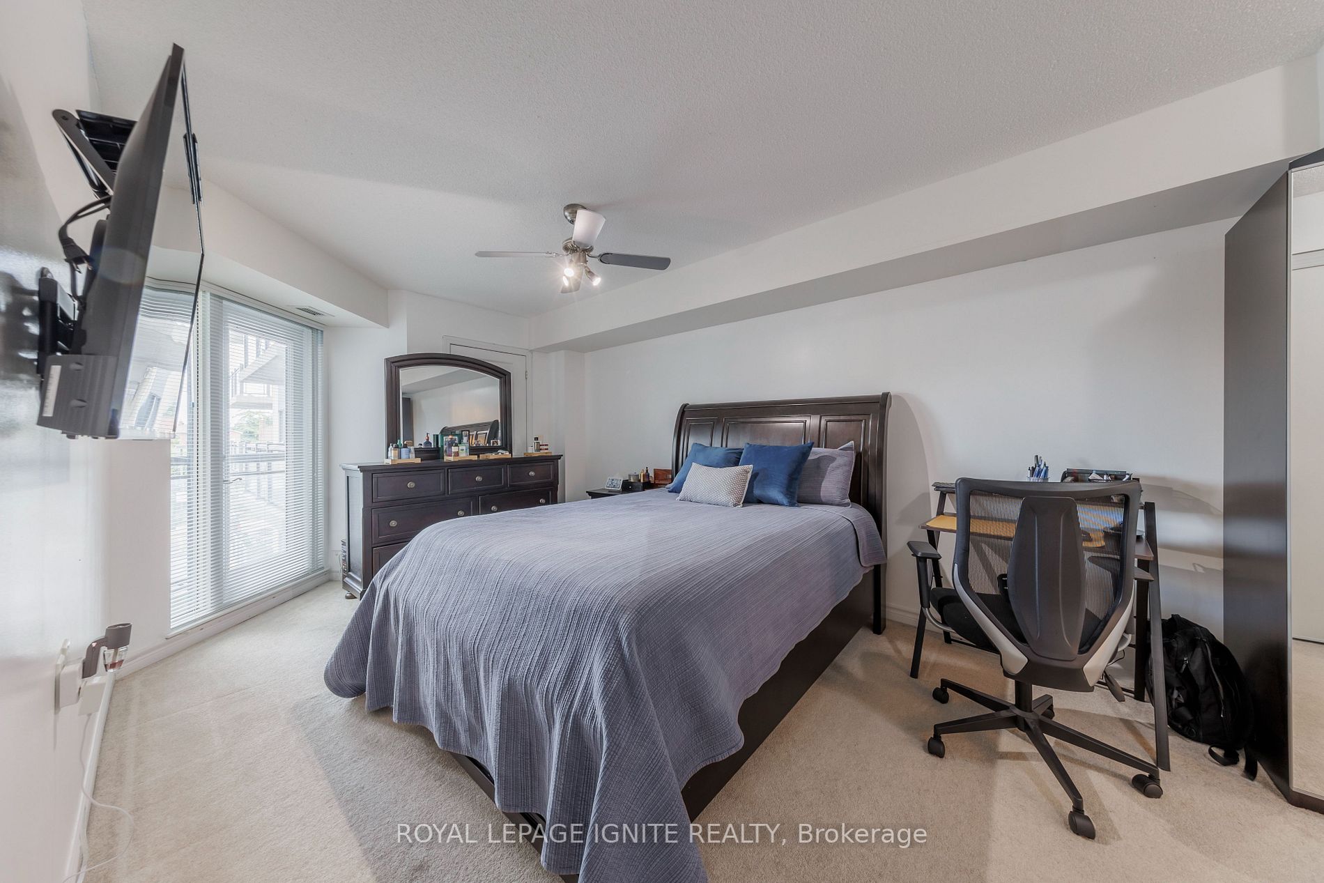 872 Sheppard Ave W, #218