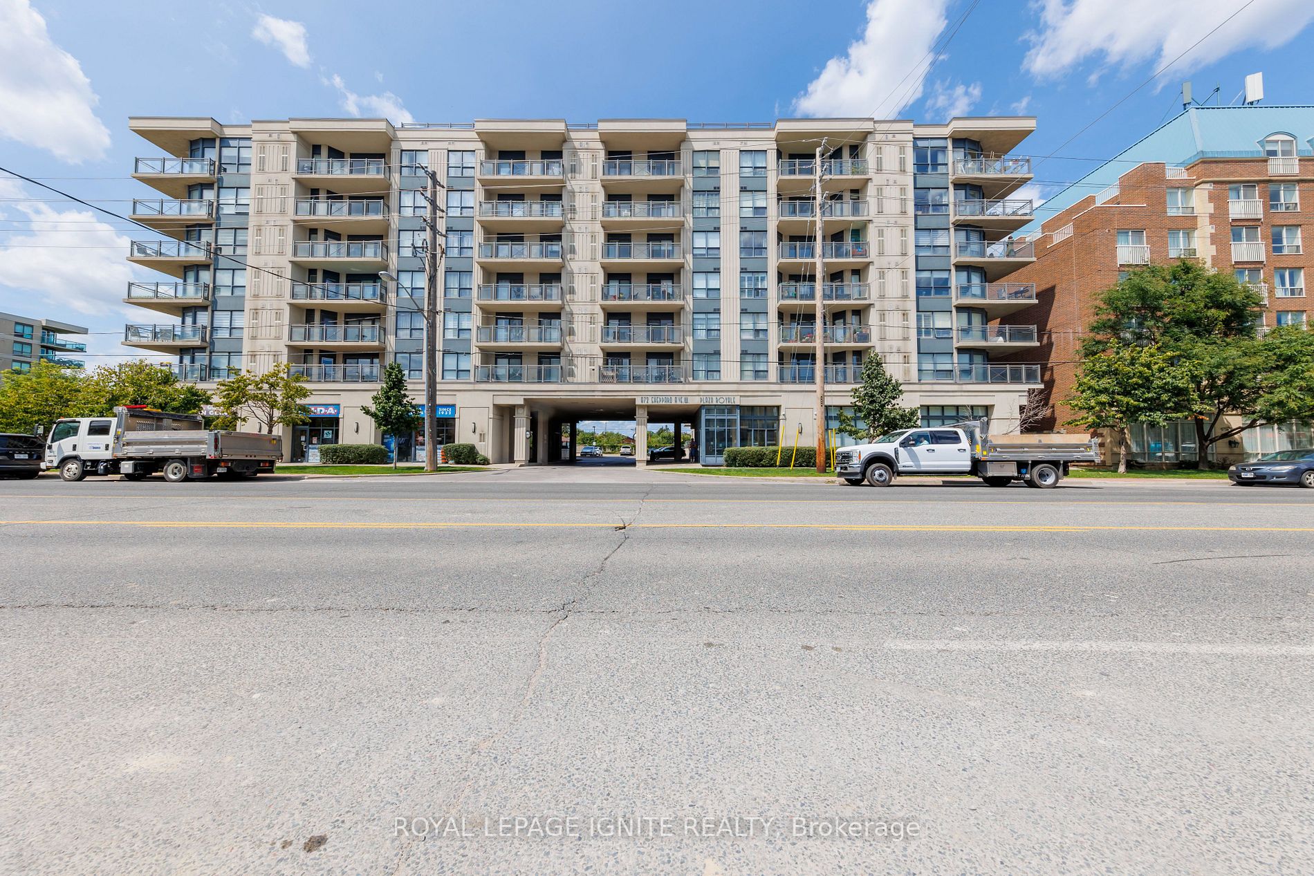 872 Sheppard Ave W, #218