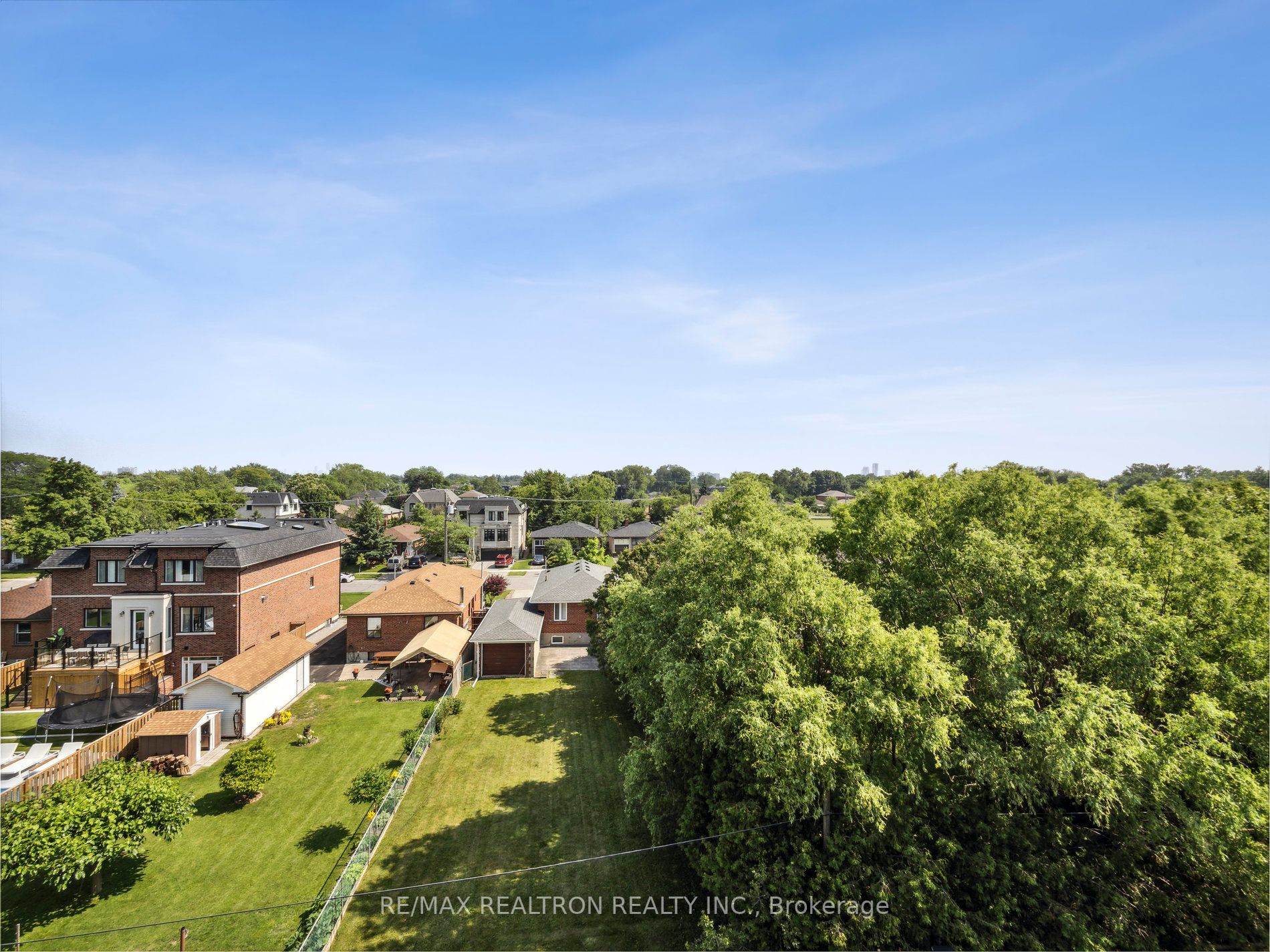 801 Sheppard Ave W, #605
