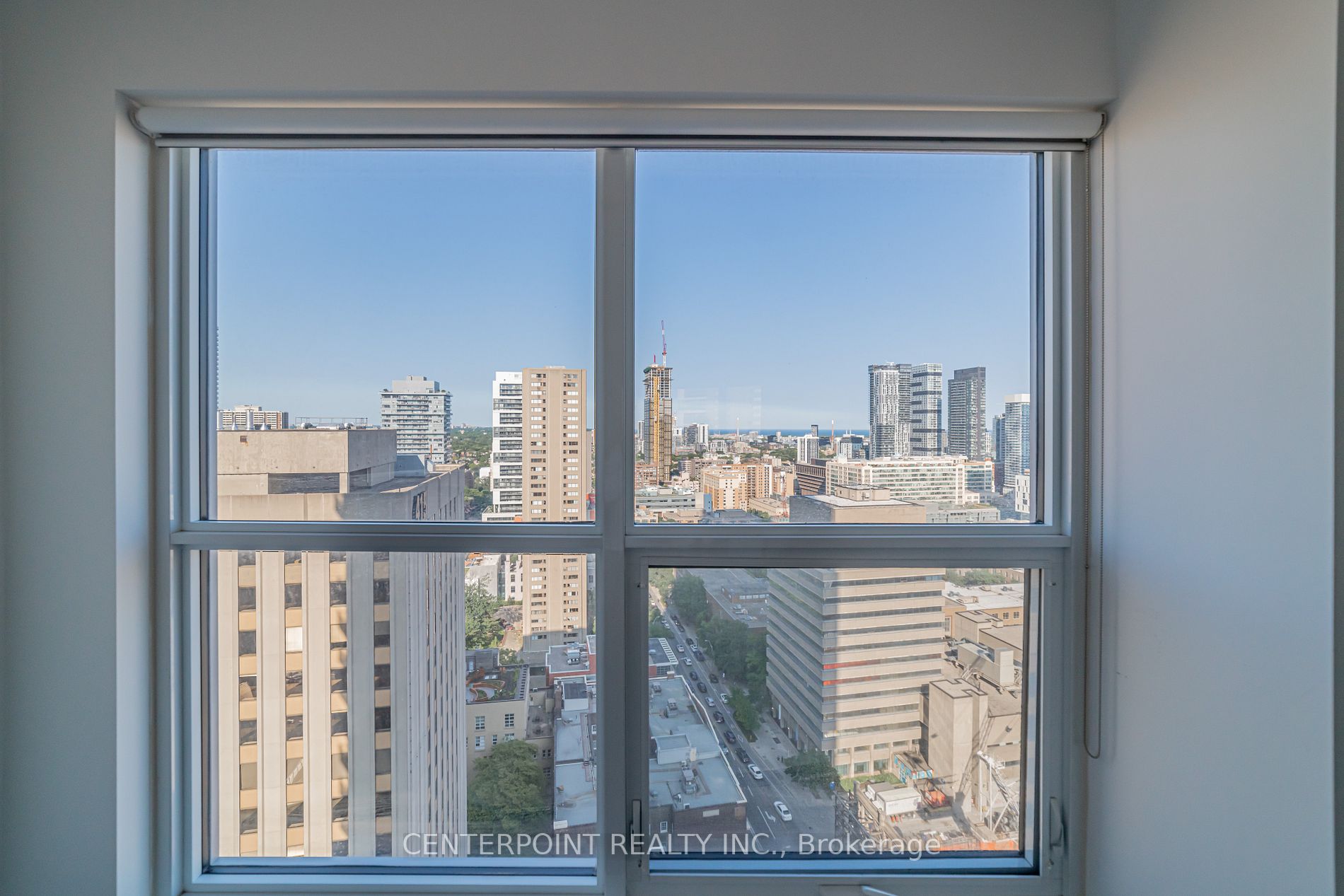 386 Yonge St, #2307