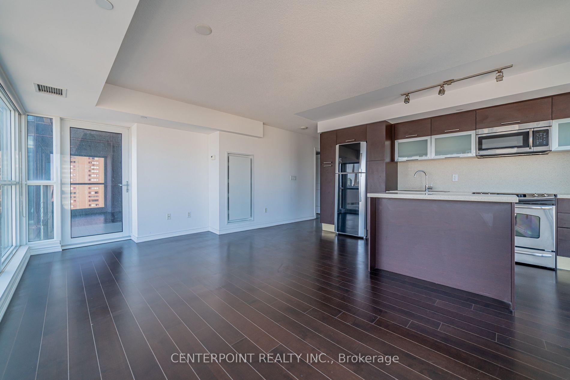 386 Yonge St, #2307