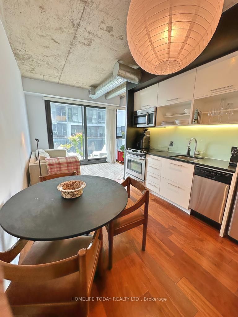 51 Trolley Cres, #906