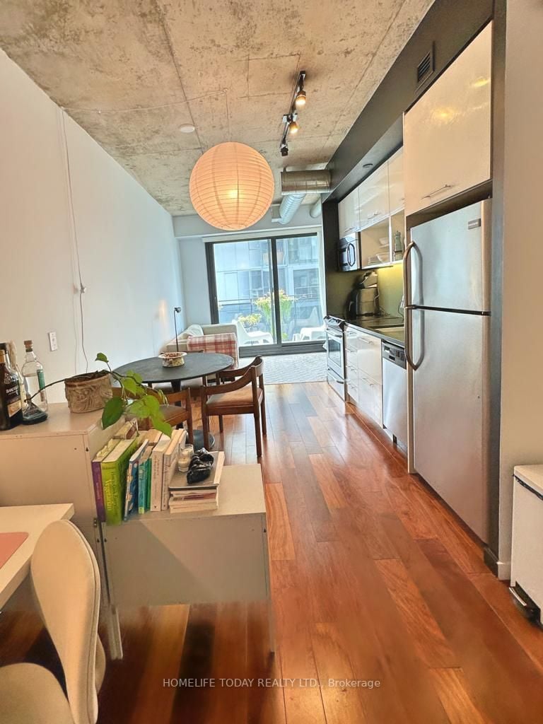51 Trolley Cres, #906