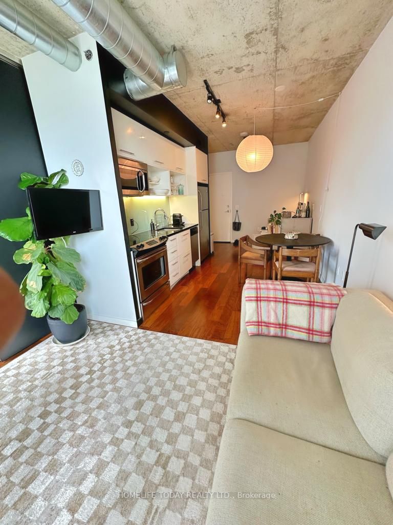51 Trolley Cres, #906