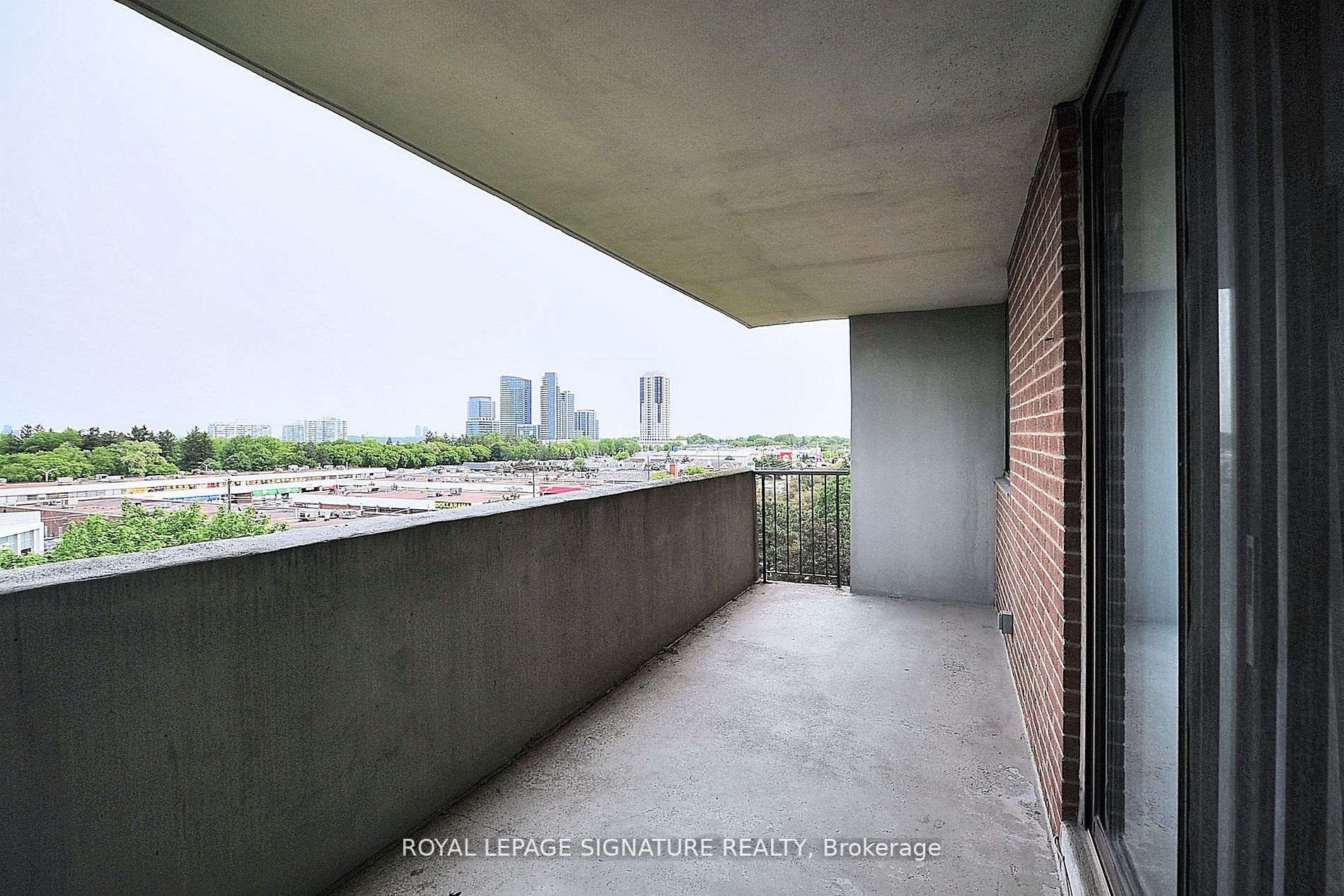 10 Tangreen Crt, #702