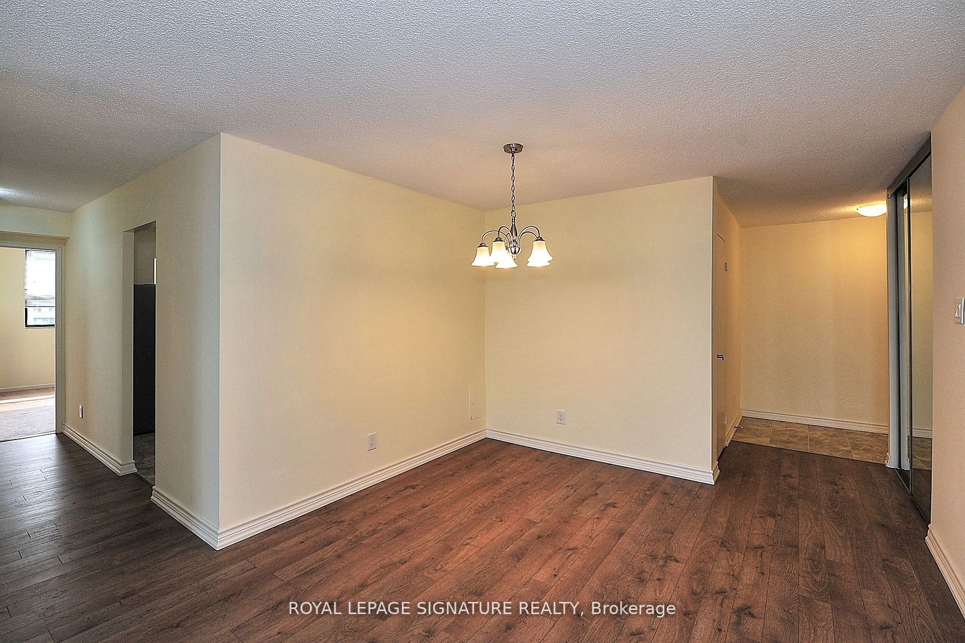 10 Tangreen Crt, #702