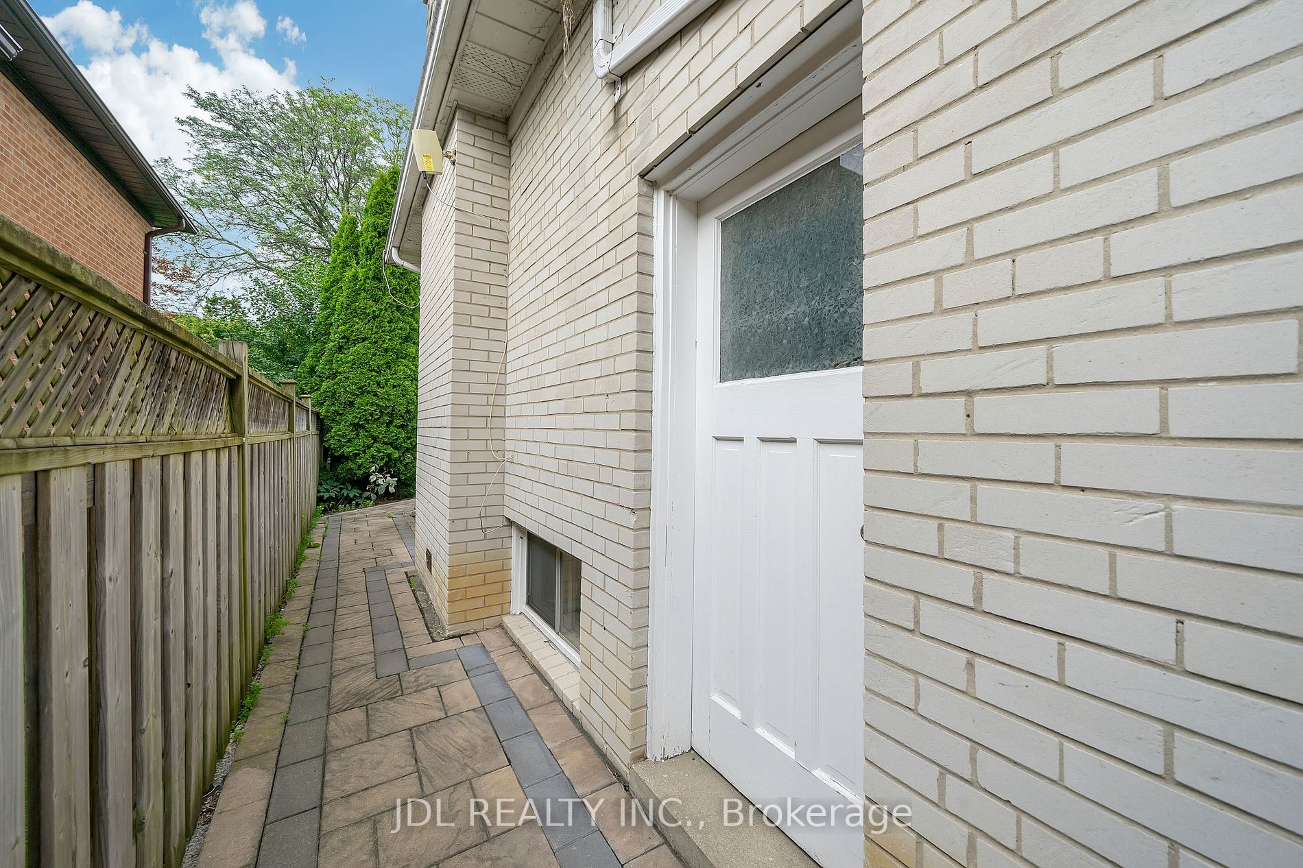 18 Didrickson Drive