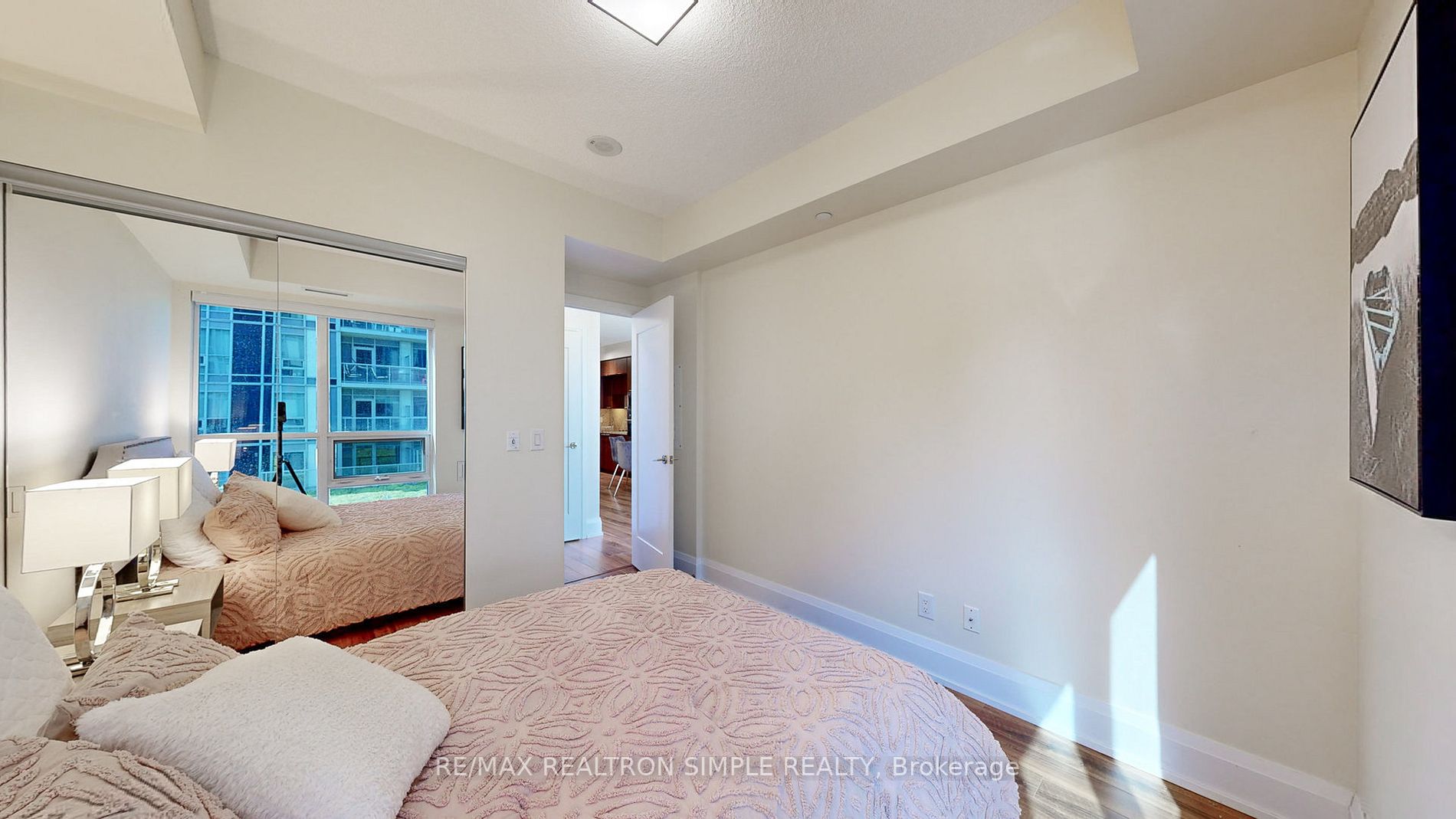 120 Harrison Garden Blvd, #1032