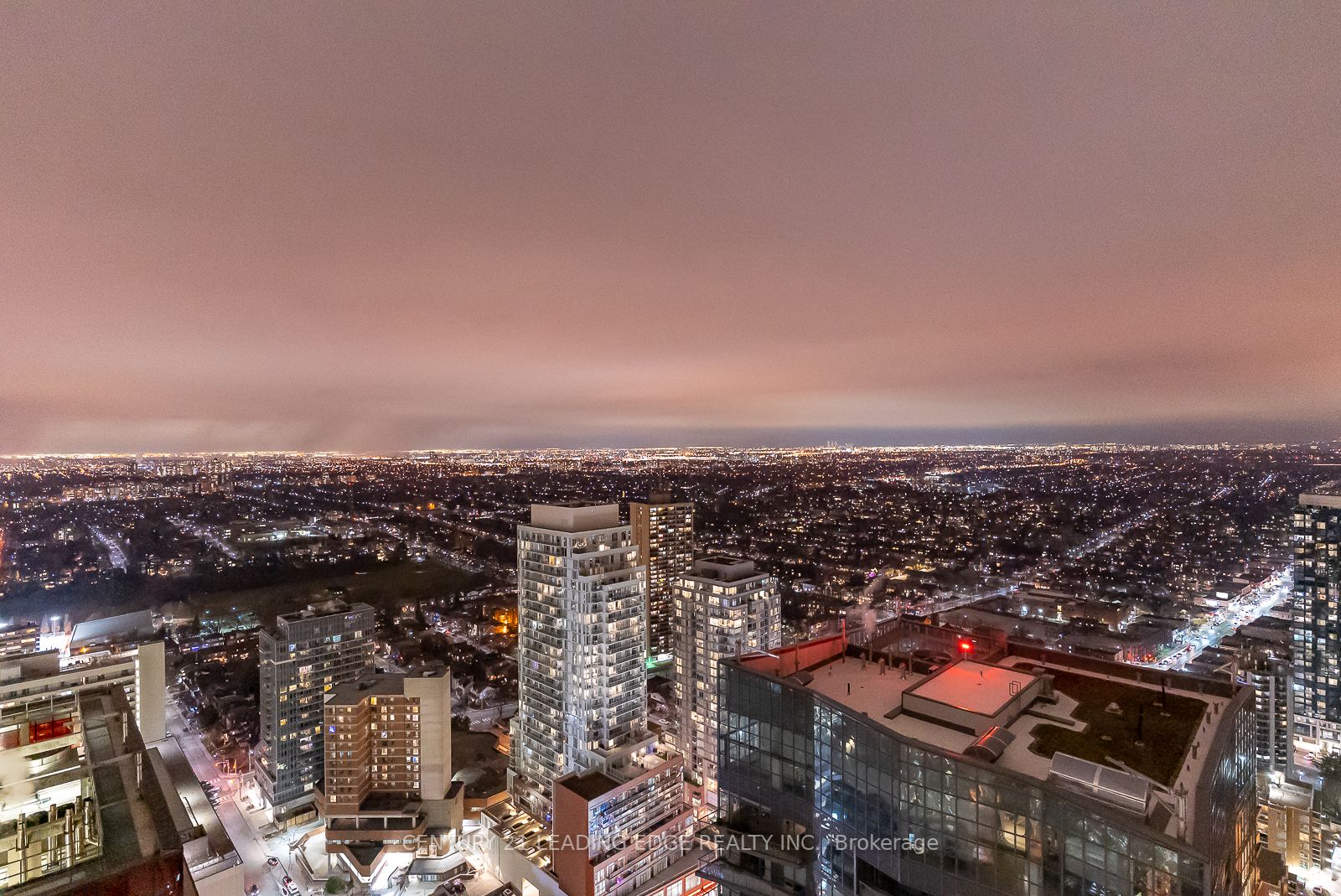 39 Roehampton Ave, #4109