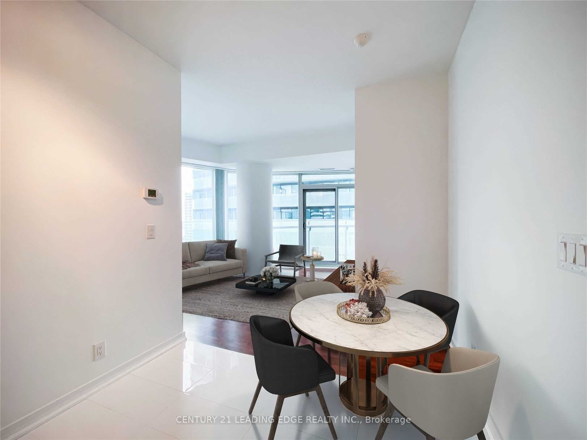 14 York St, #1205