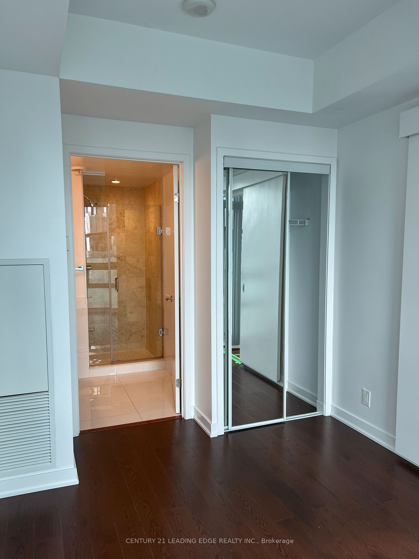 14 York St, #1205