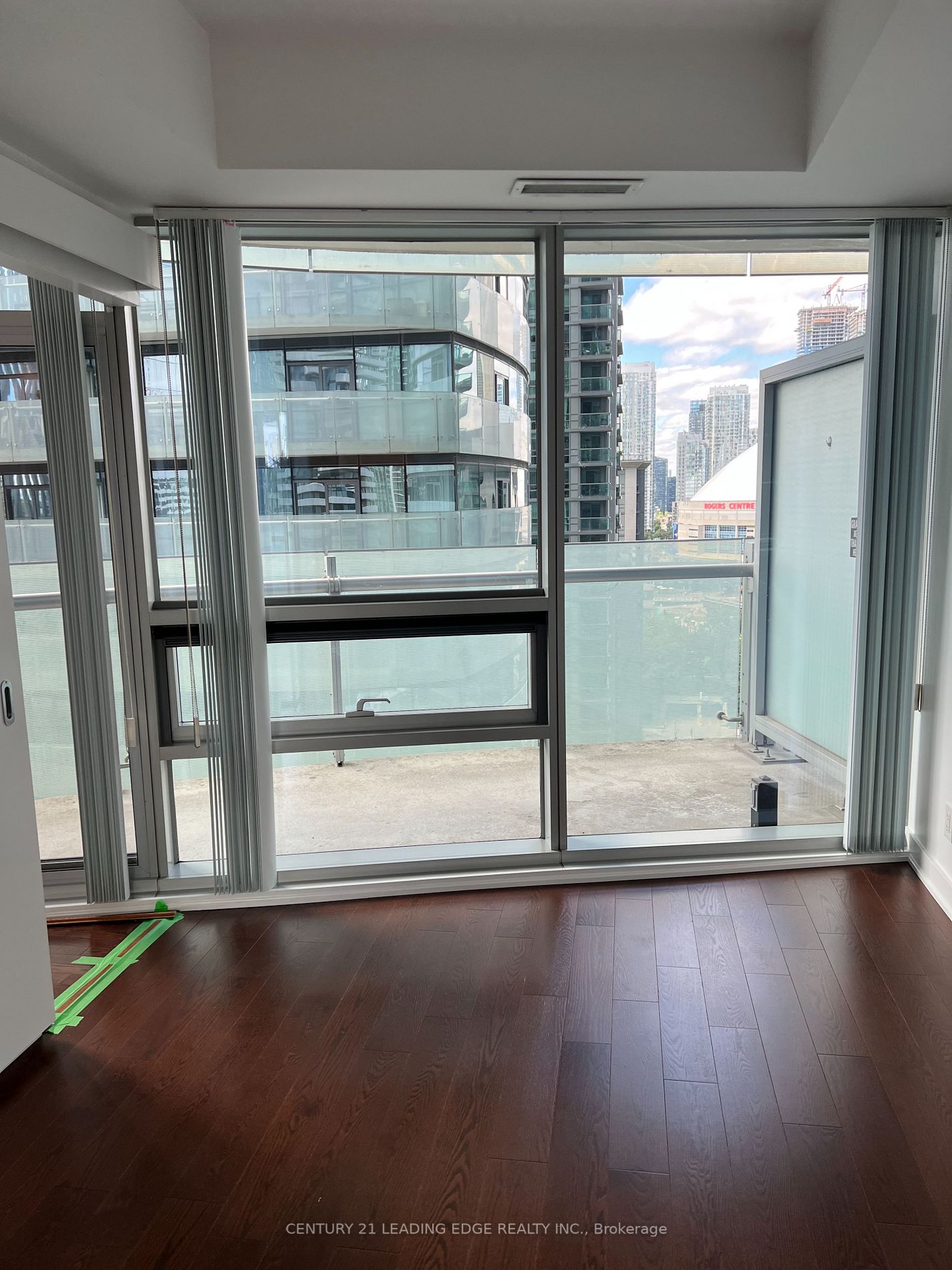 14 York St, #1205
