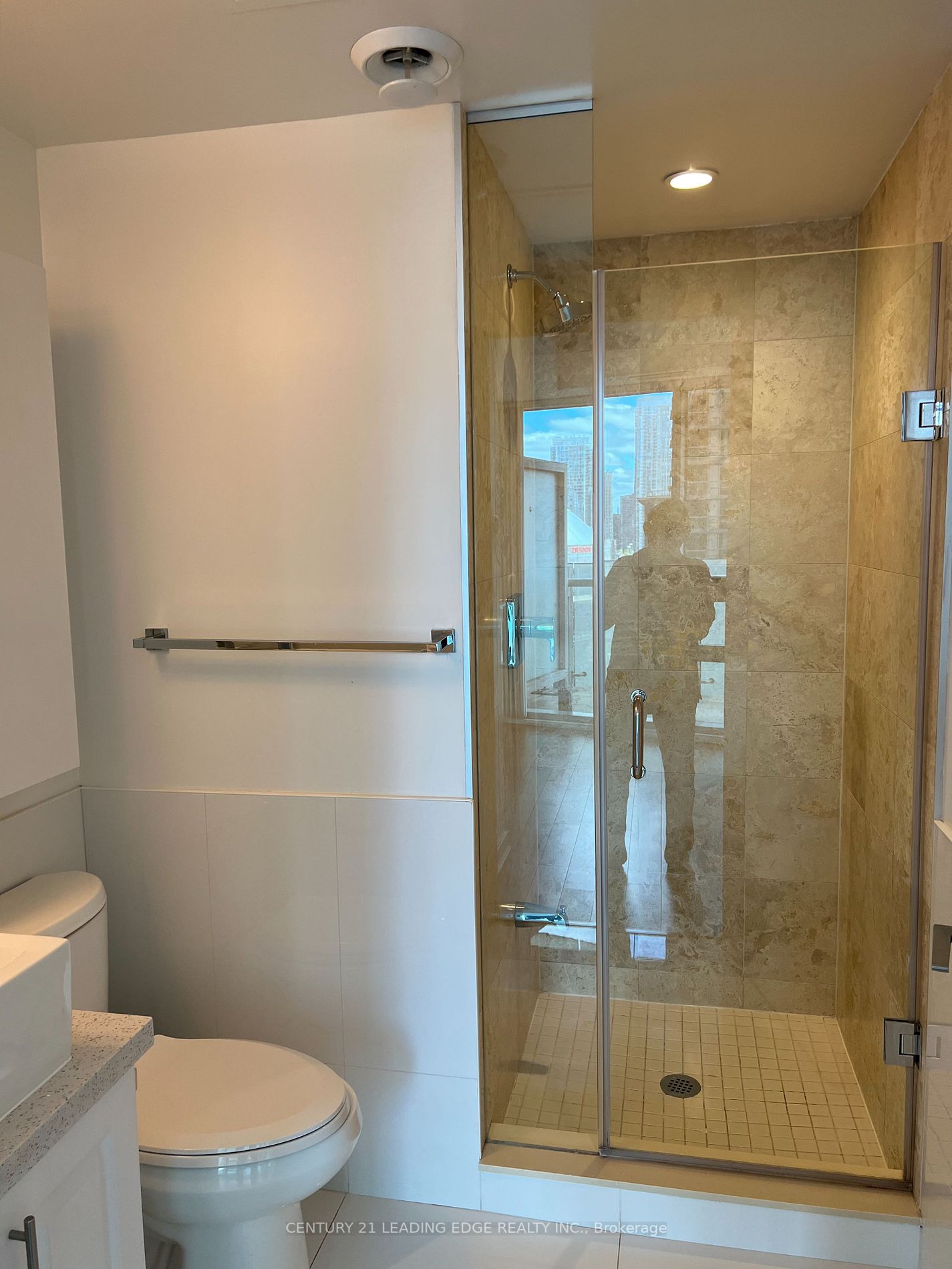 14 York St, #1205
